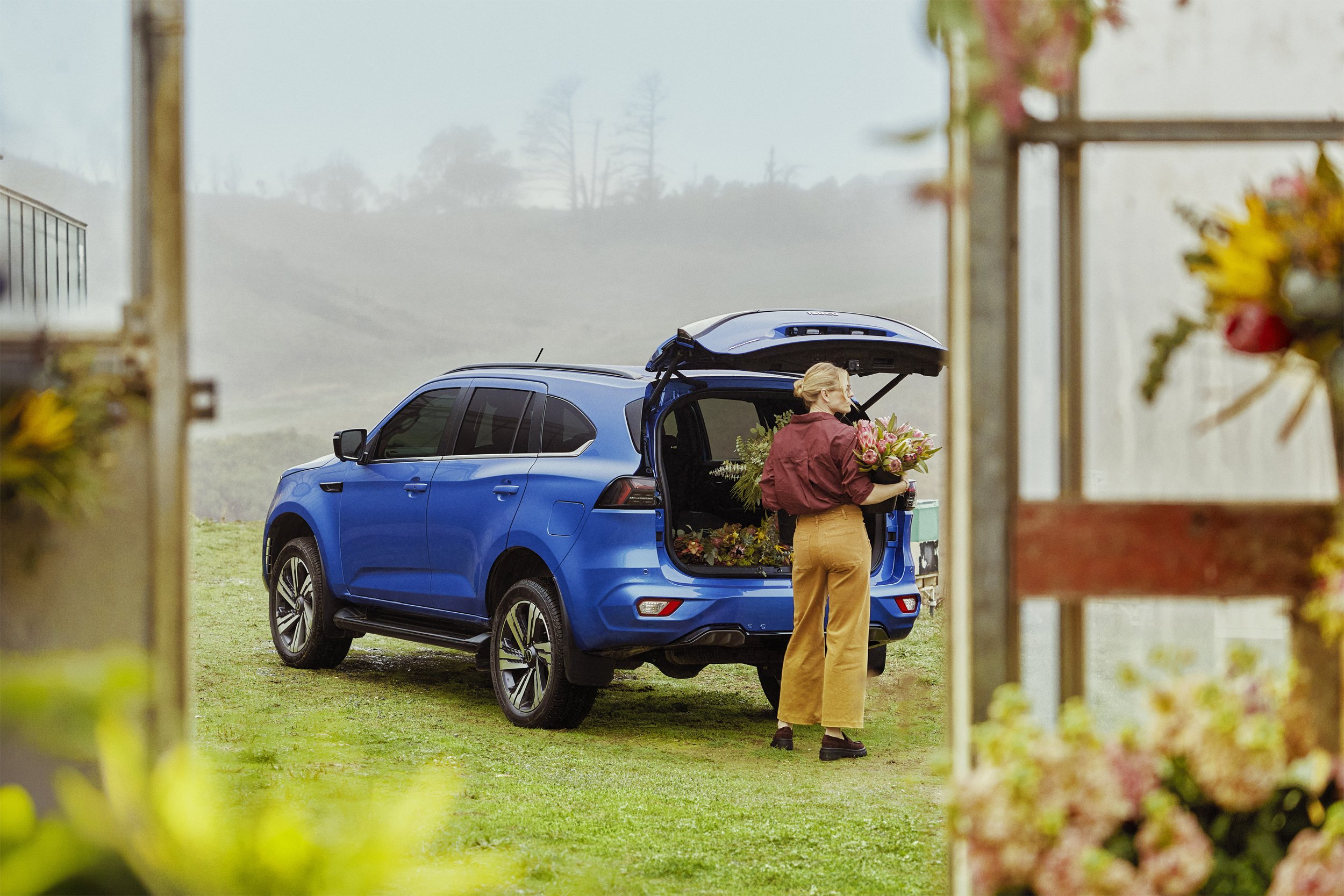 Isuzu MU-X + D-MAX Campaign // Publicis Worldwide