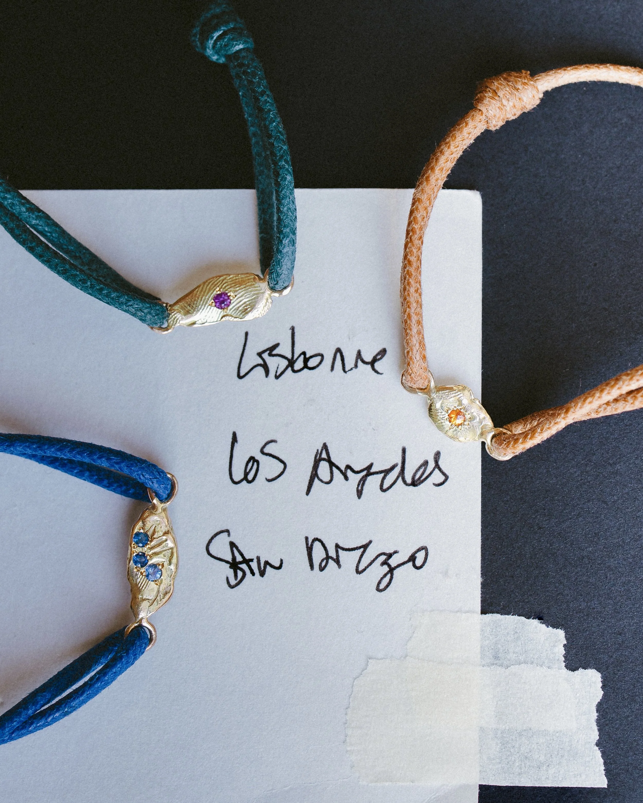 Kisskiss Sapphire Bracelet - Anaisc - 2.jpg