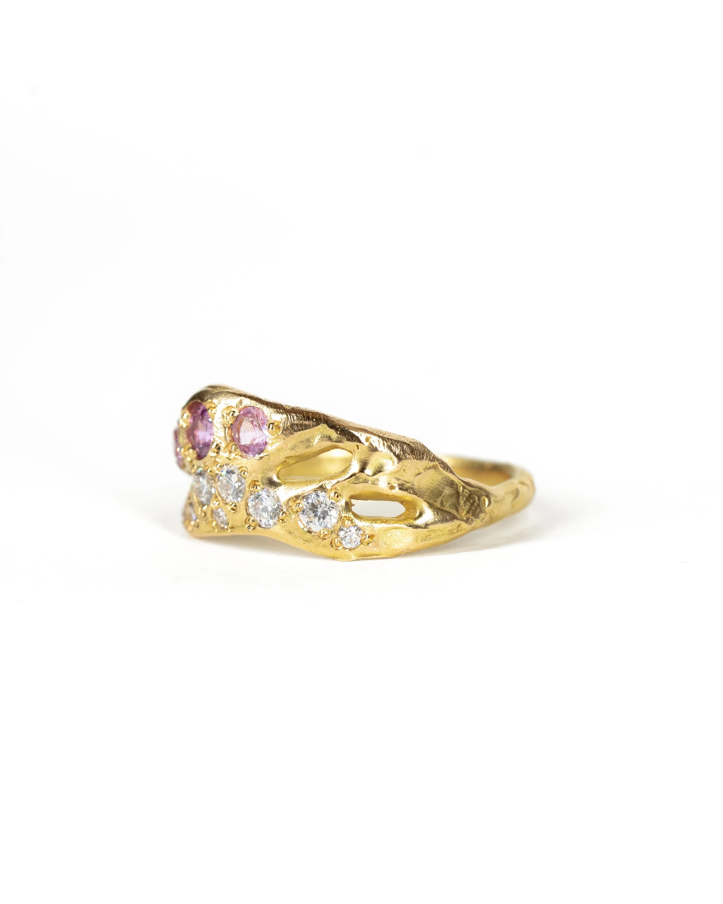 Ring-cliff-sapphires-diamonds-anaisc-2.jpg