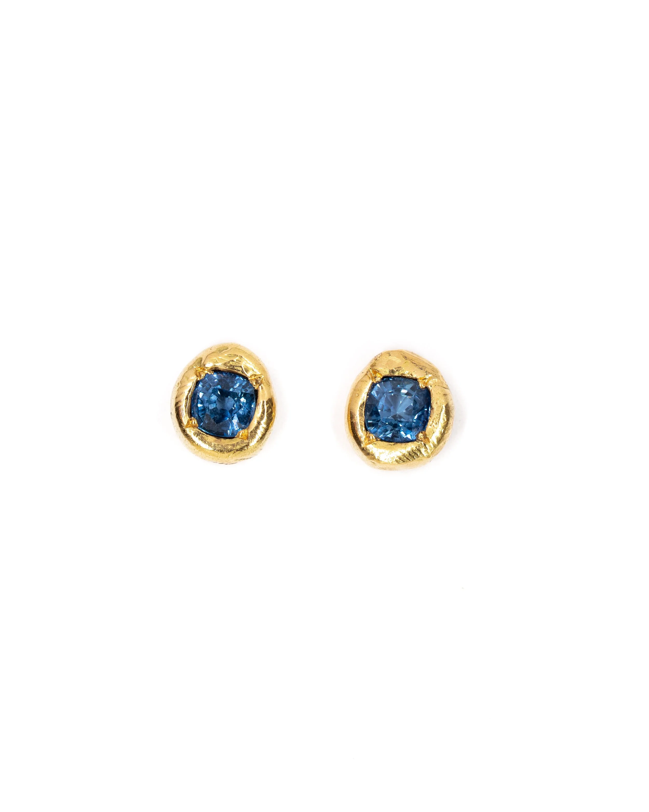 DOLCE Solitaire with Sapphires