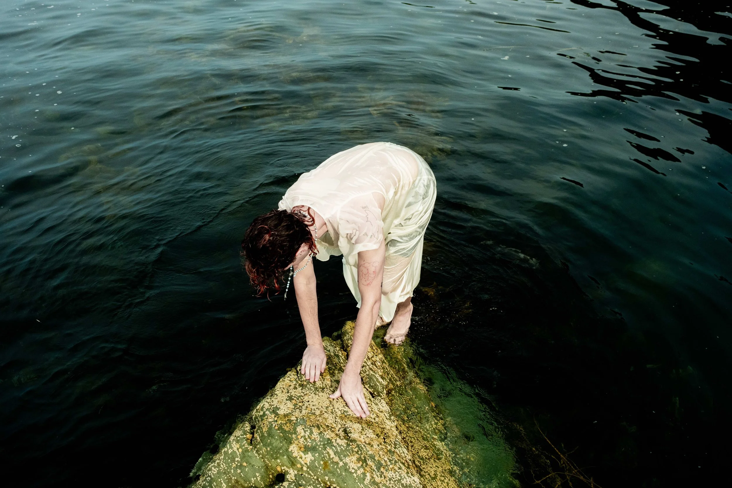 'The Marks of a Bear, but no Bear to Point to',  Ruby O’Sullivan

@rubyos.photography