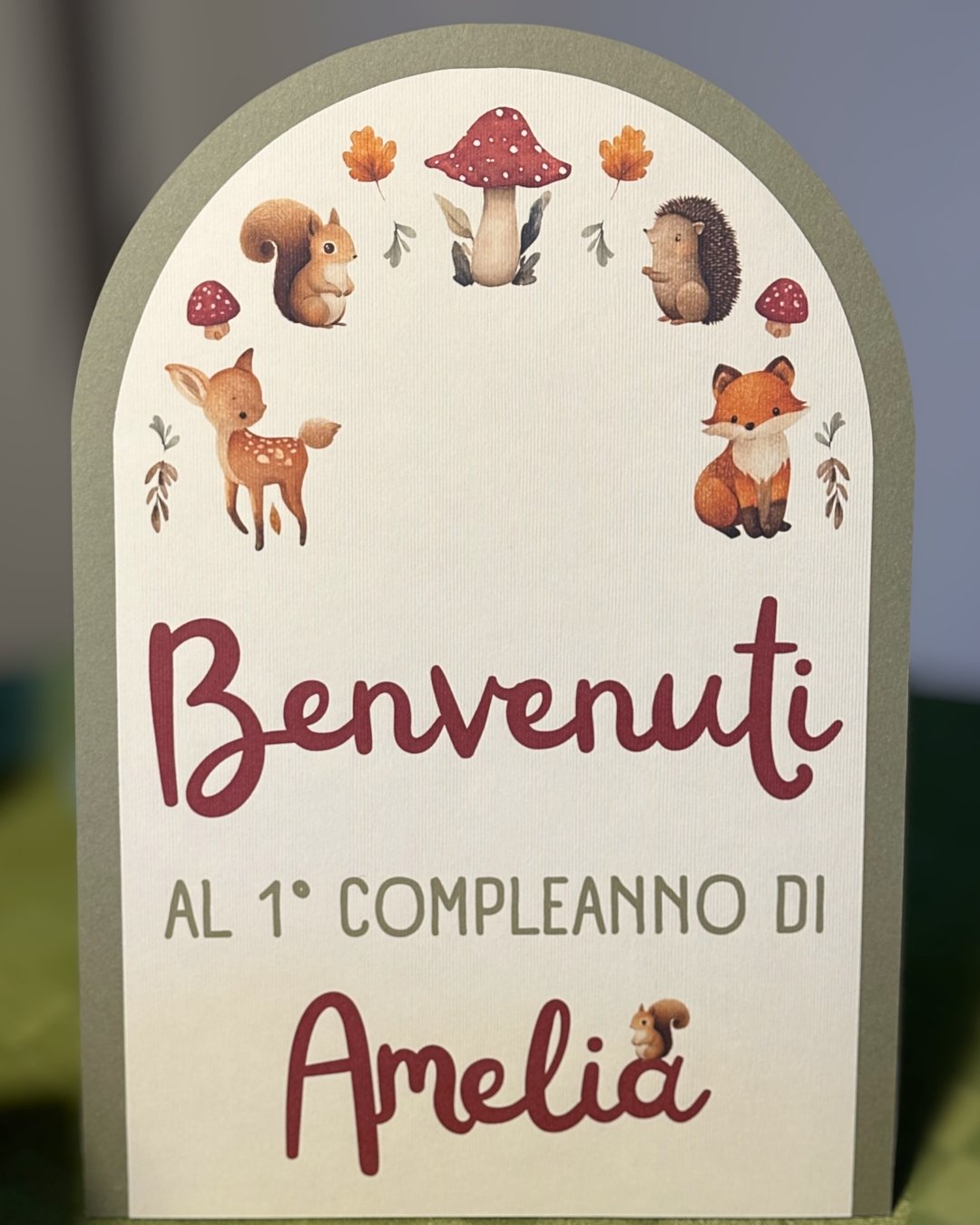 Cartello di benvenuto per festa di compleanno a tema bosco incantato