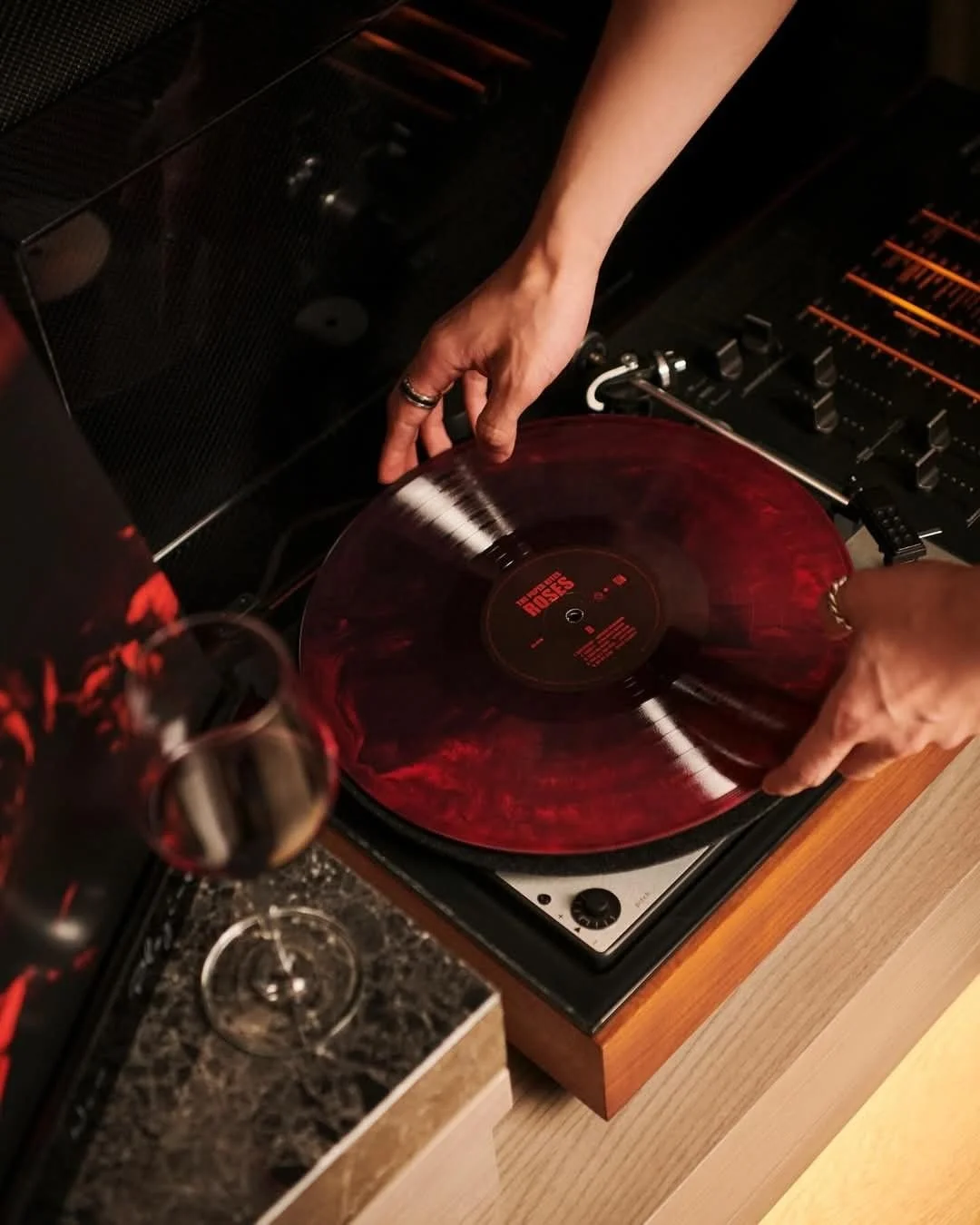 La Cuve à Son is a wine and record shop just a stone's throw from Maison Traversière