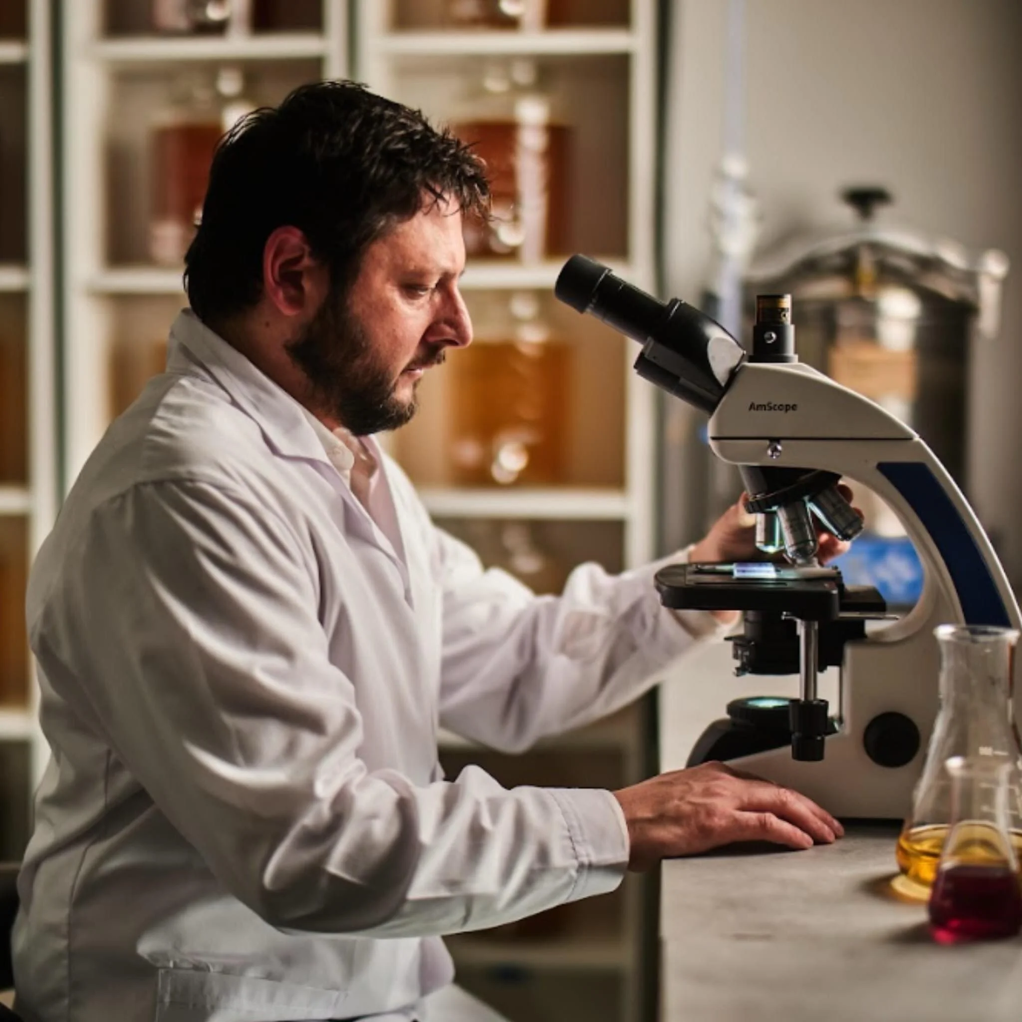 WELCOME TO FERMENTRA 
The Science Behind Great Beverages 

Most people see a finished beer&hellip;

I see millions of microorganisms making thousands of decisions every second!

For nearly 20 years, I&rsquo;ve been fascinated by one thing:
How fermen