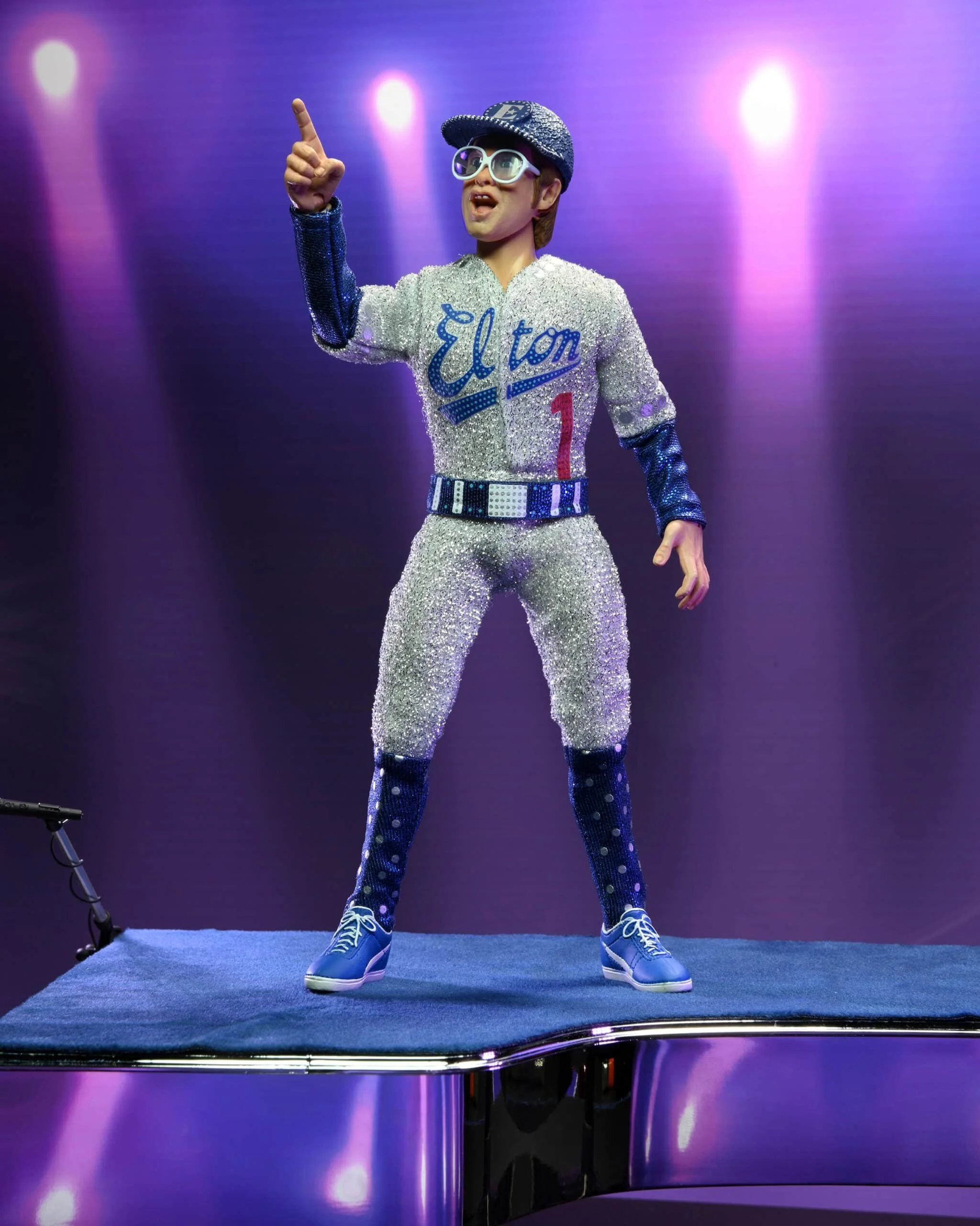 Elton-BBall.jpg