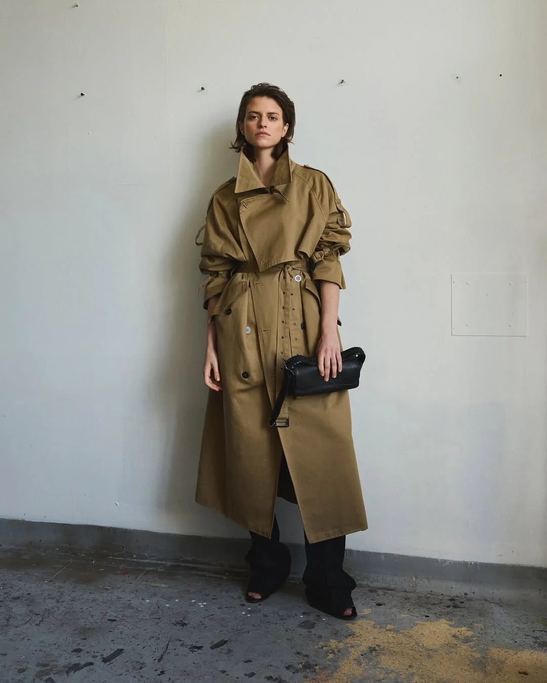 Bonny Baguette in textured lamb skin with plaited handle in natural vegetable tanned calf#jandmd.jpeg