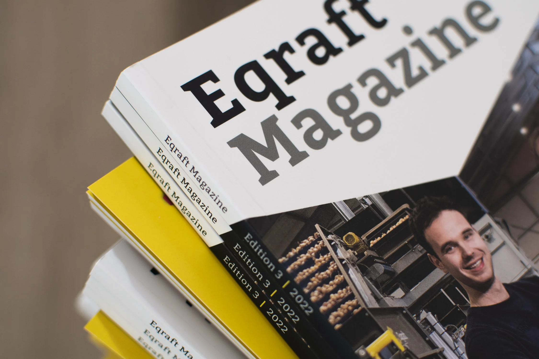 ZICHZACH_Eqraft_Magazine_2022_NC1_2958.jpg