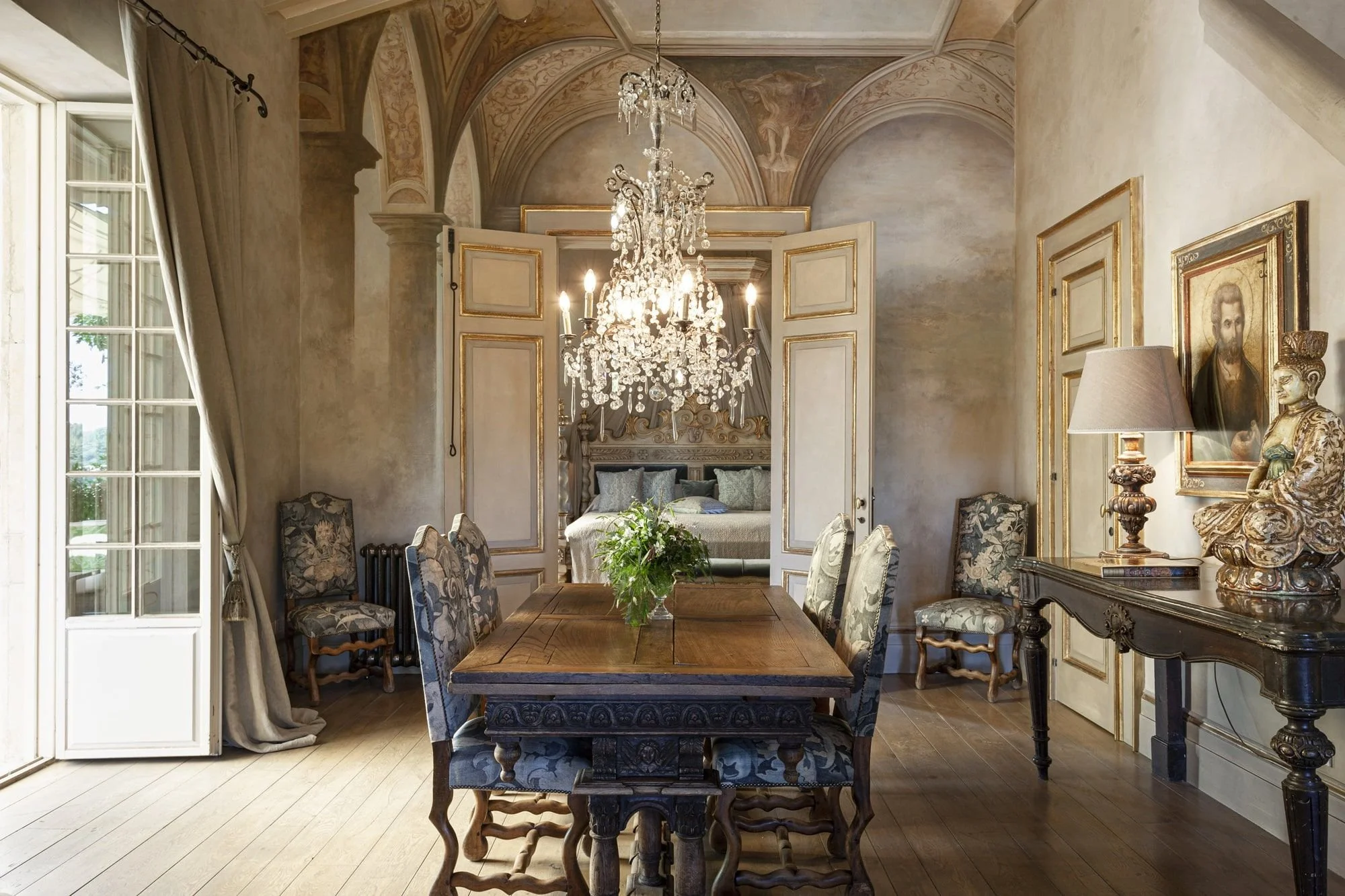Borgo_Santo_Pietro_suite-013-min-318a05b4.jpeg