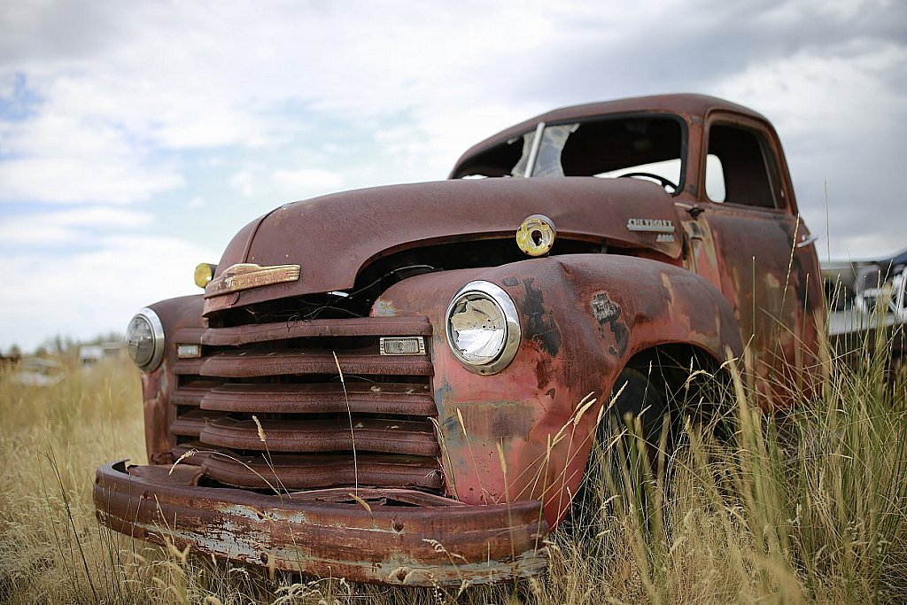 She Left Her Ring on the Pillow