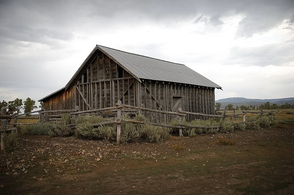 The Light Shining Bright From Heaven Above