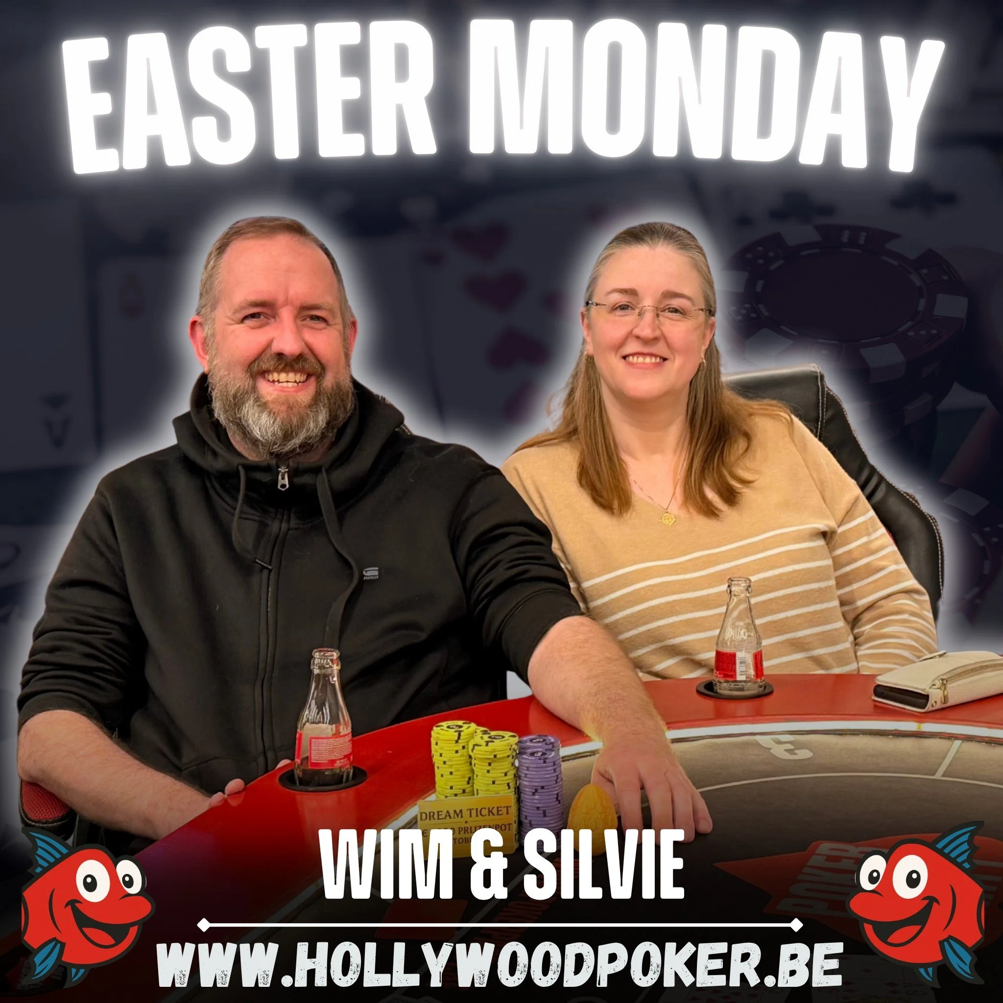 Twee lachende mensen, een man en een vrouw, zitten aan een pokertafel met pokergeld en flessen frisdrank. Op de achtergrond staat de tekst 'Easter Monday' en onderaan de naam en website van Hollywood Poker.