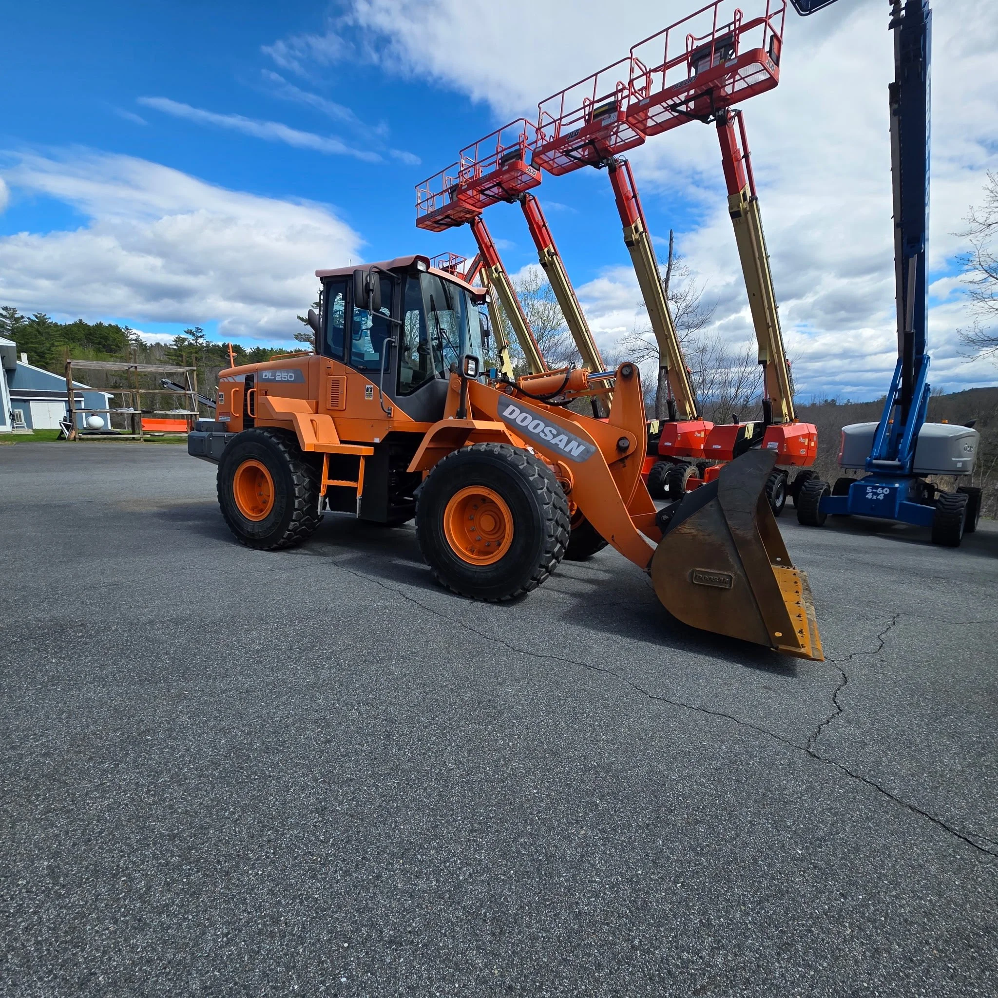 DOOSAN DL280 WHEEL LOADER