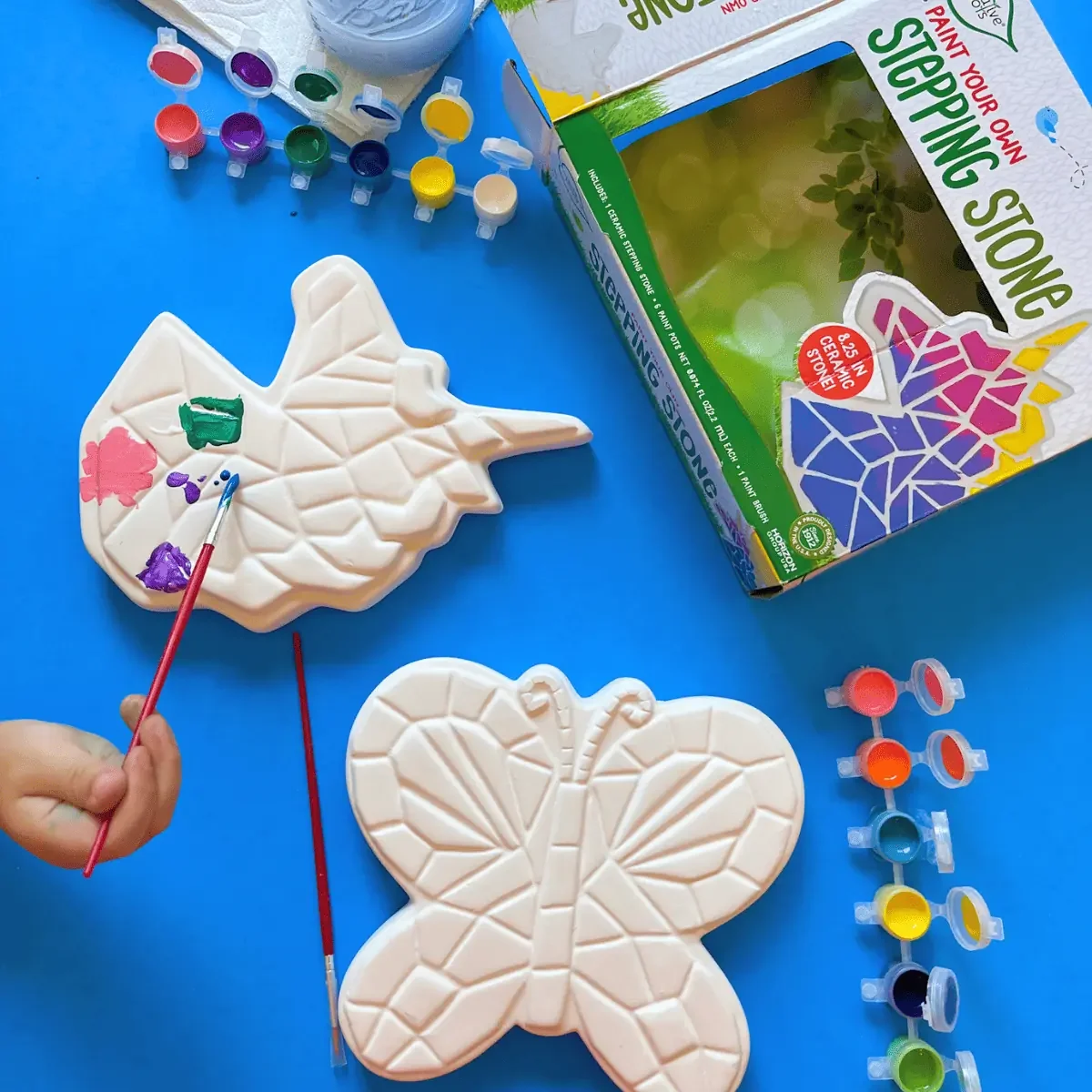 DIY-Painted-Stepping-Stones-Outdoor-Activity-featured-image-1200.webp