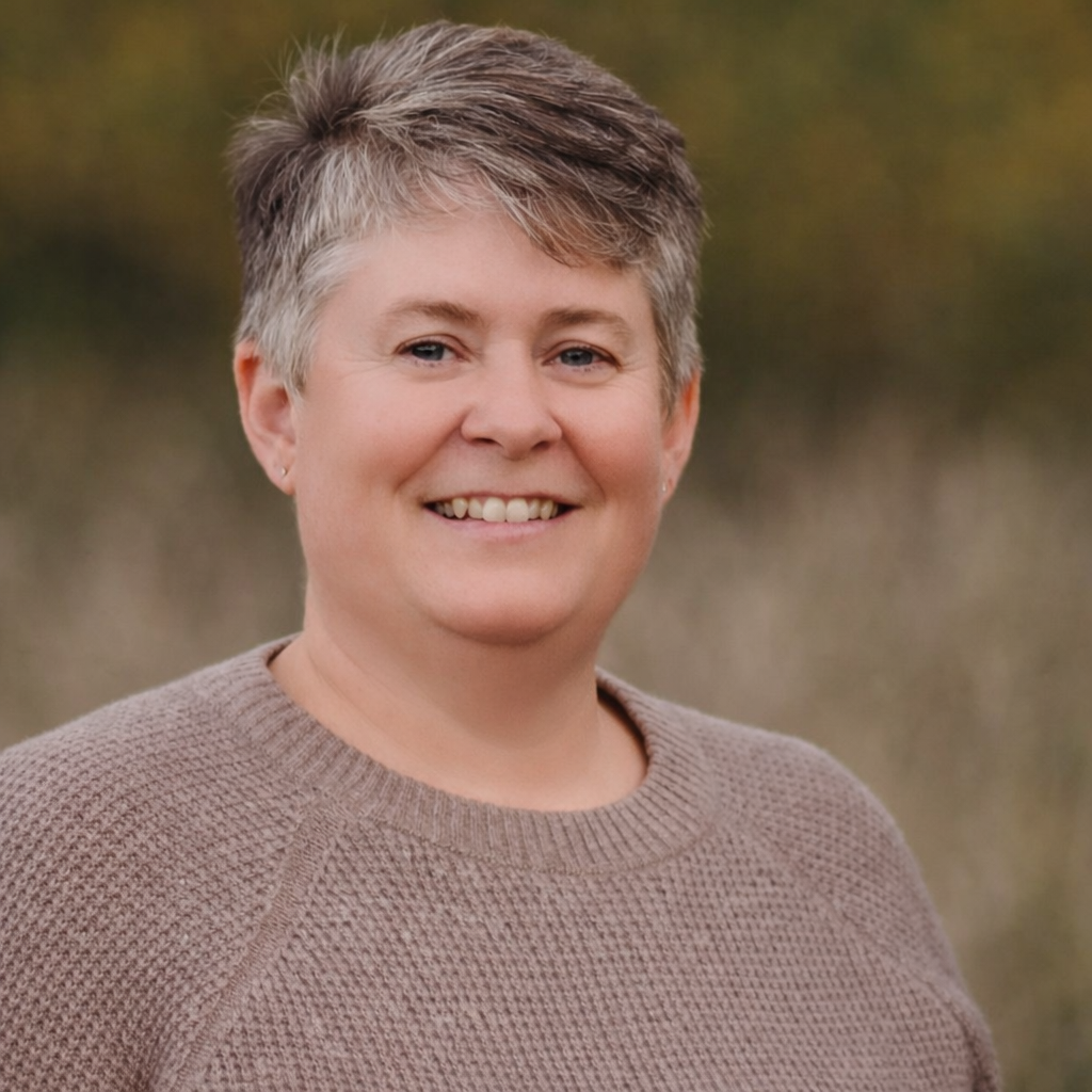 Keli Hay is the owner of Perth Wellness located in Perth, Ontario, Canada.