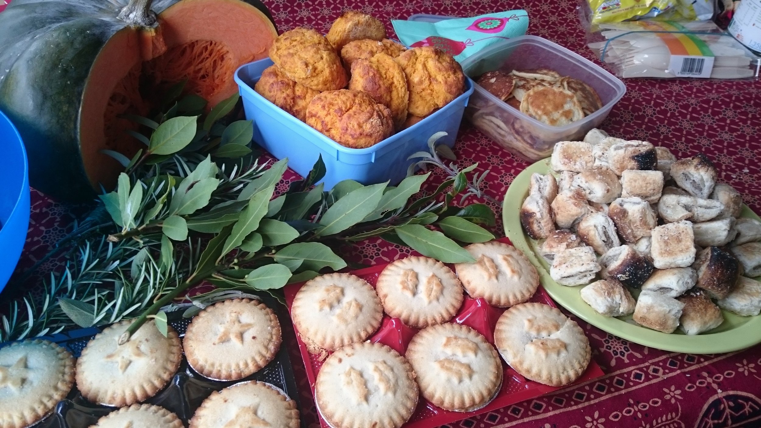fire-and-christmas-feast-feast-dec-2015-loap.jpg