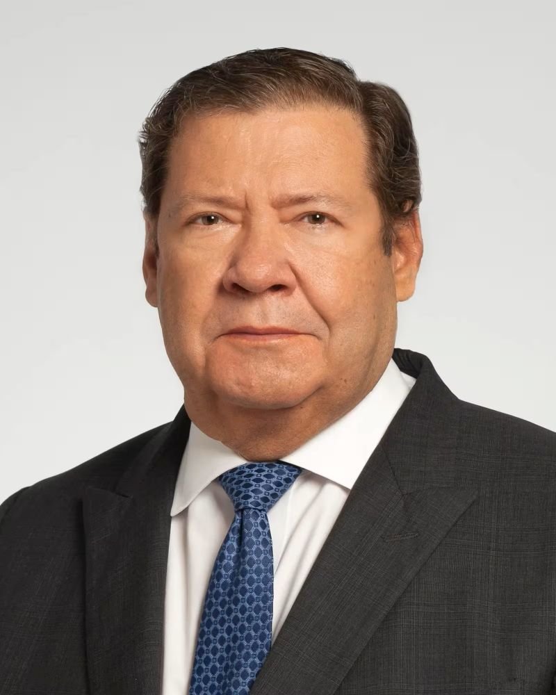 Gene Barnett, MD/John Suh, MD