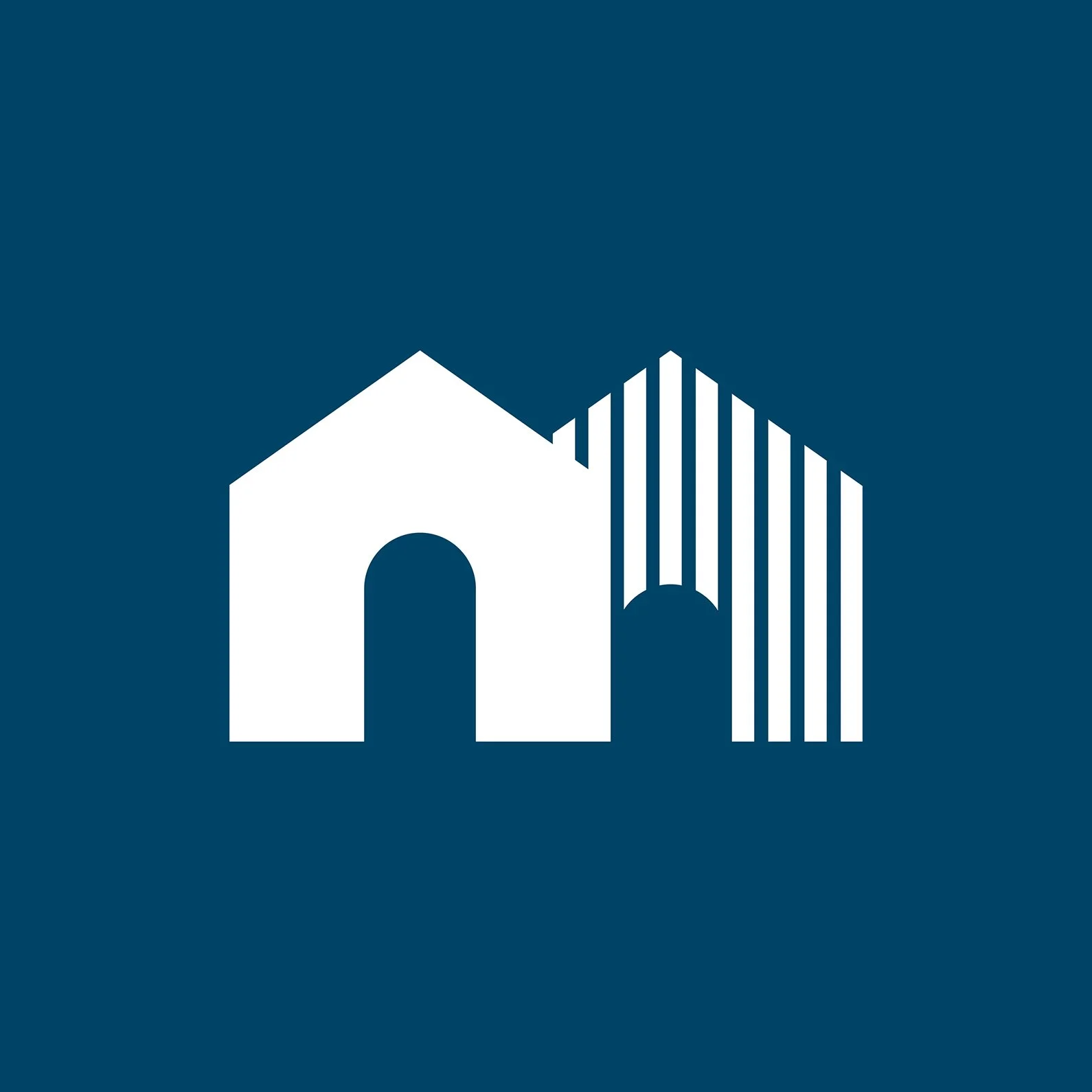 Text in Romanian promoting the website imobiliare.ro for good credit and finance options.