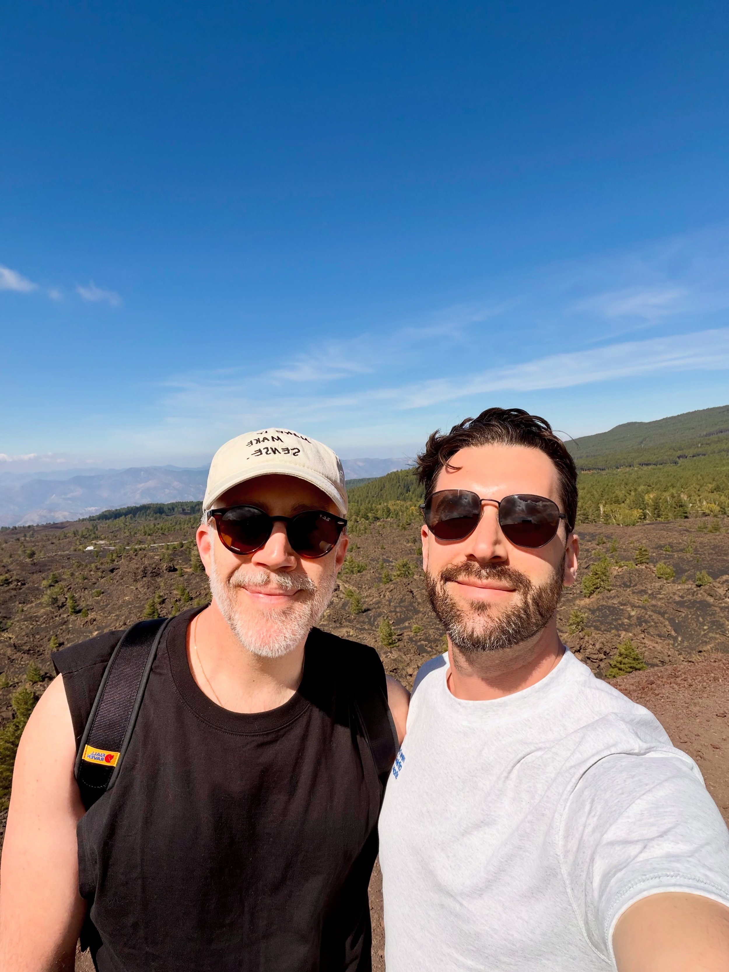 Visite du Mont Etna en Sicile aujourd&rsquo;hui. Des paysages &agrave; couper le souffle. Une histoire assez unique. 🌋