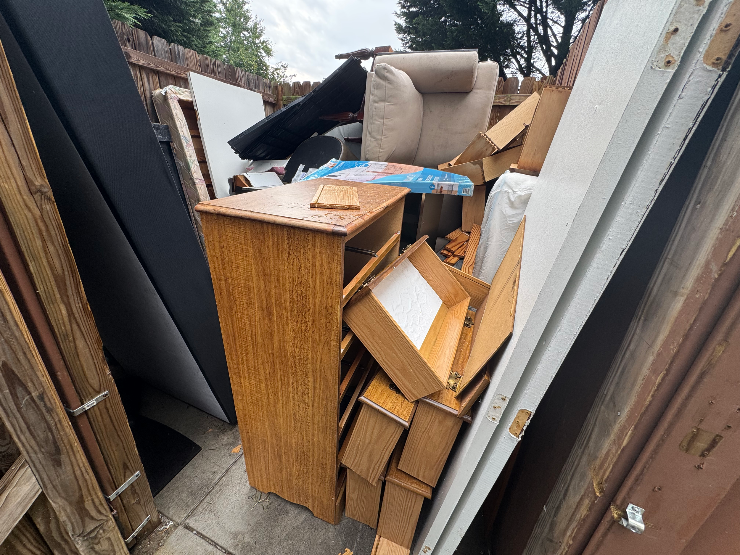 Furniture, appliances, trash, garage cleanouts and more. We handle everything fast and hassle-free.