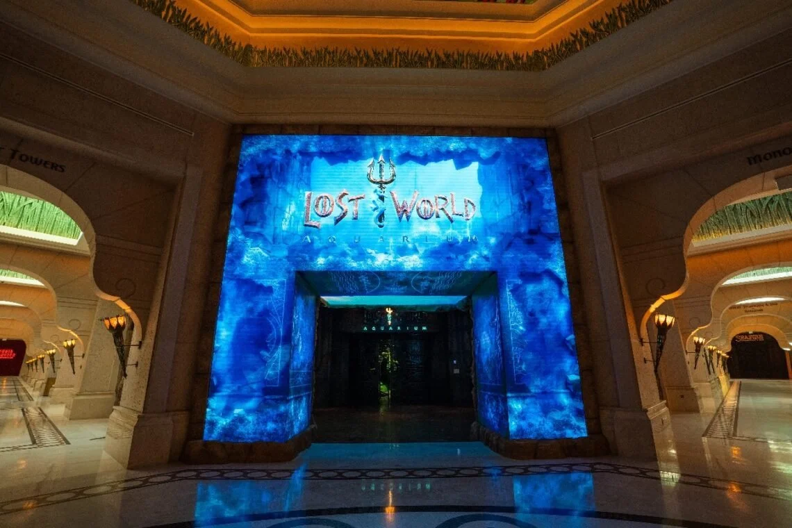 The-Lost-World_Entrance-1140x760.jpg
