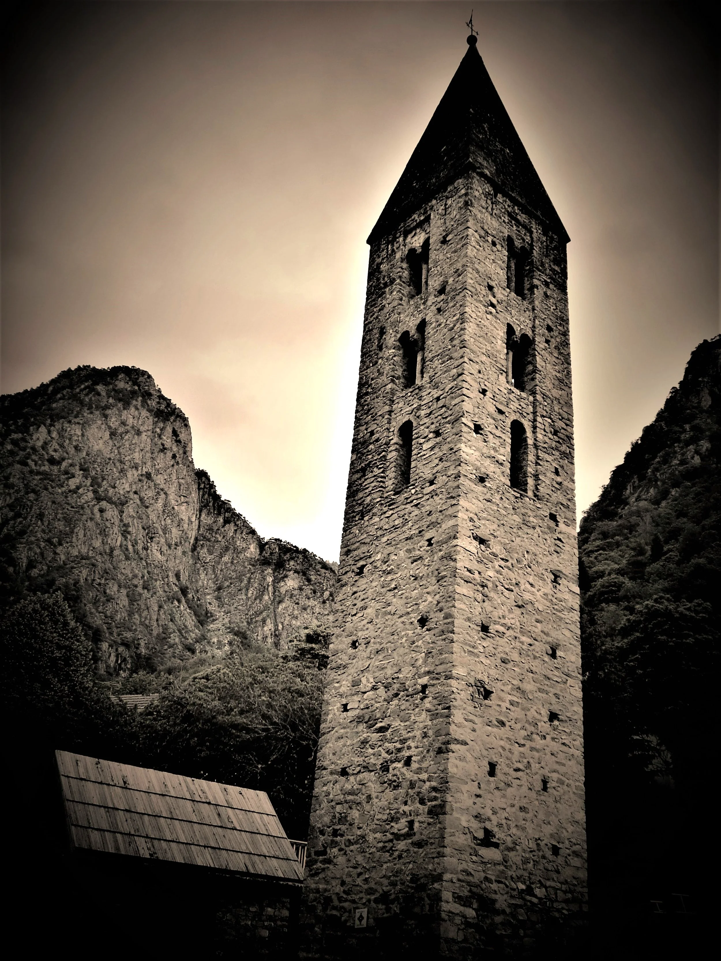 IMG_2037 (2).JPG