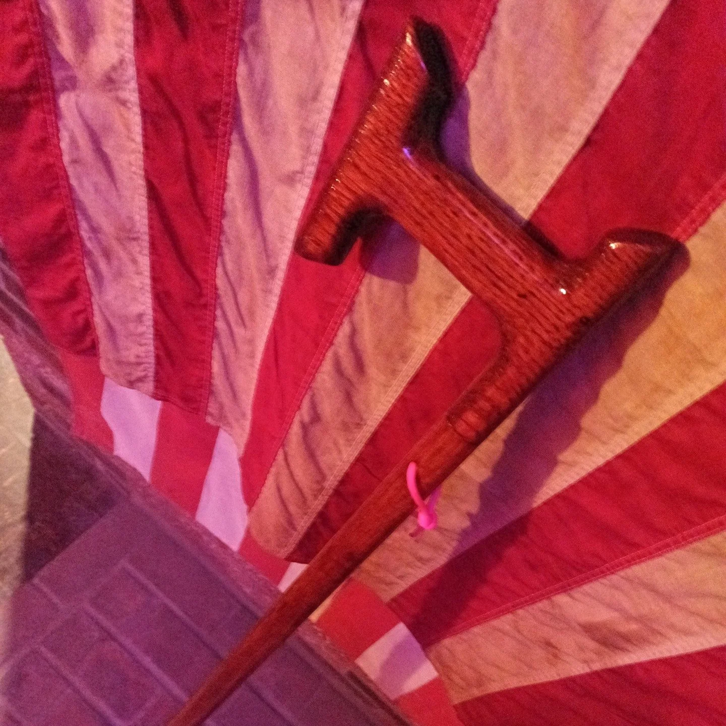 One of the best sticks I've ever made, built for mi sobrina, behold the Swamp Stick! Only photo I have before it was mailed out, it's a hook, it's a pusher, it's a carry-all, it's a crutch, it's... a walking stick with a load-bearing H at the top. Ho