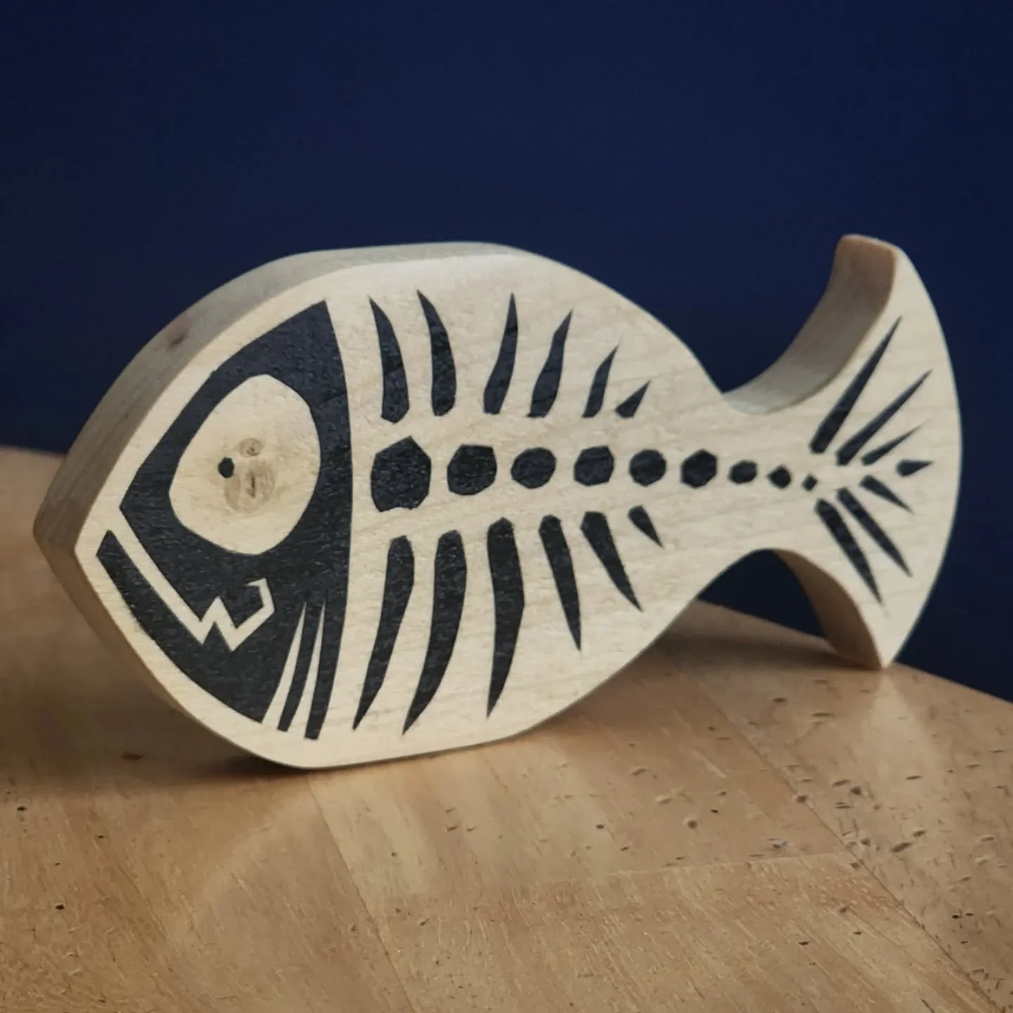 Happy fish, sad fish. Little #woodentoy fun.