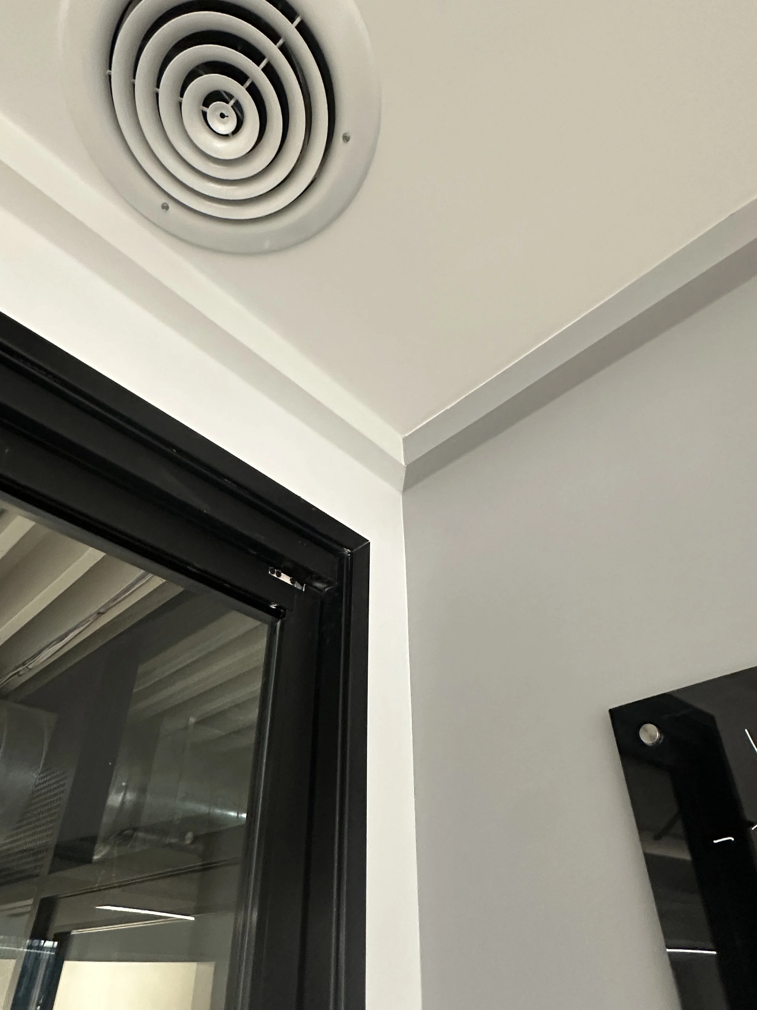 ceiling trim and paint touch-up – interior handyman work in Los Angeles