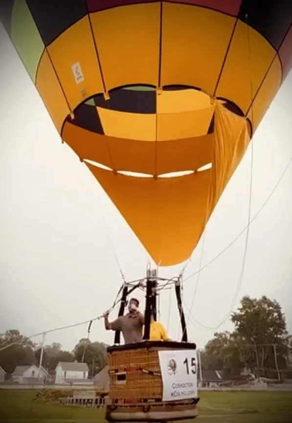 Purchase a Hot Air Balloon Ride for Single Passenger (+pilot)