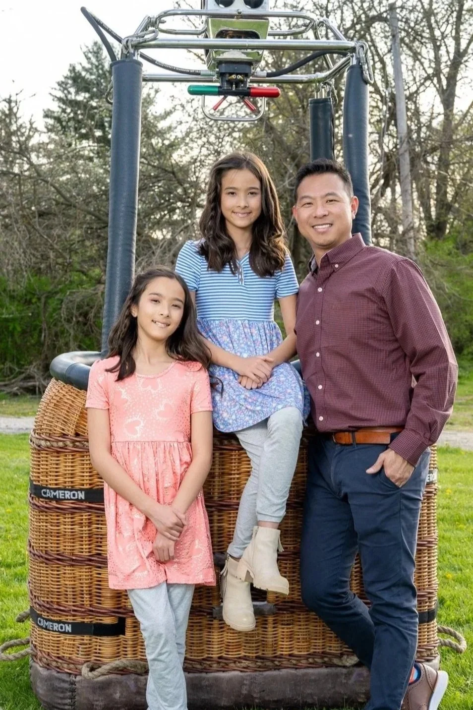 Pilot Ben and his twin daughters, the namesake for the Team.