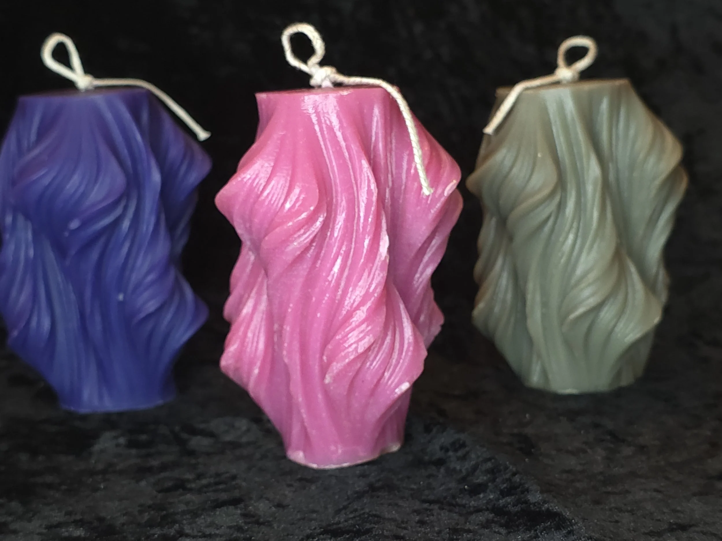 Wavy Geometric Sculptured Candle