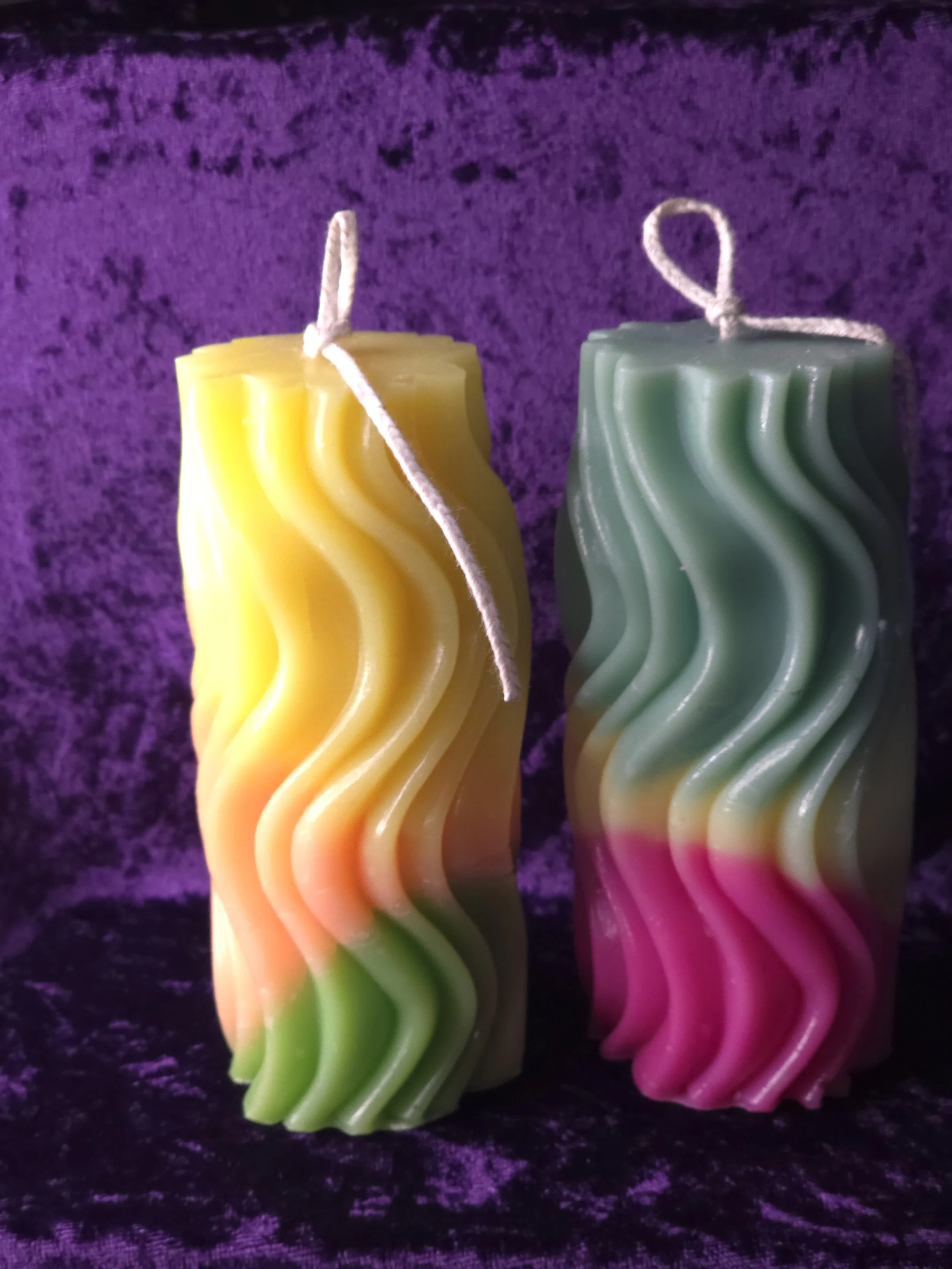 Fantasy Wave 1 Cylindrical Candle