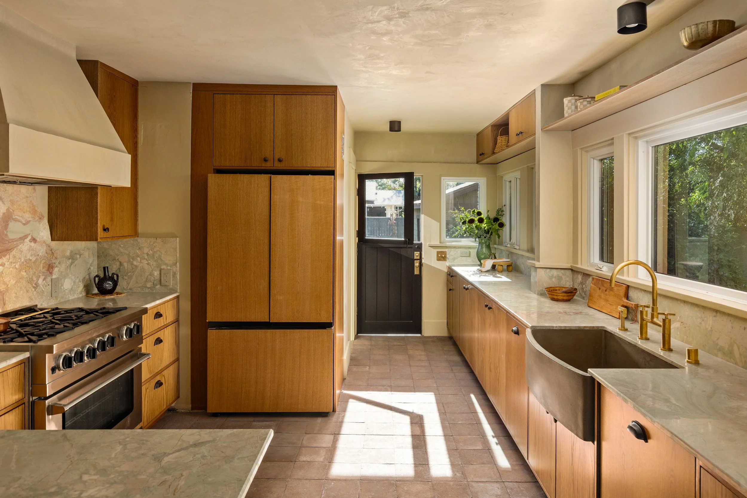 kitchen 1 Full.jpg