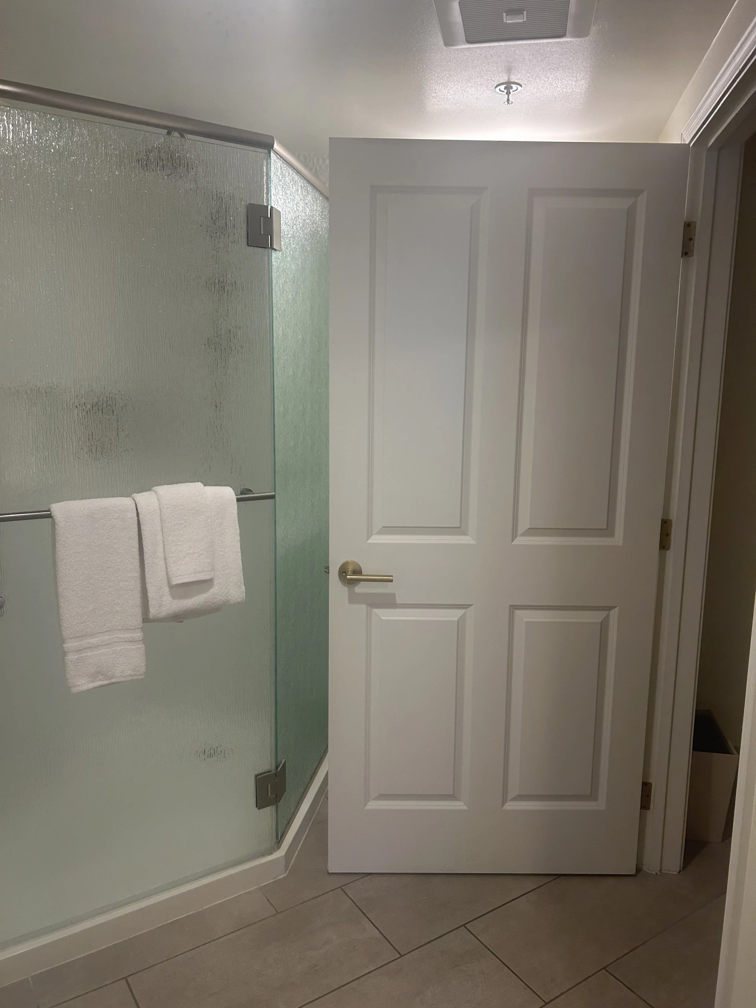 F40B1DEA-EBD2-4237-8DDB-135472175AE4.jpg