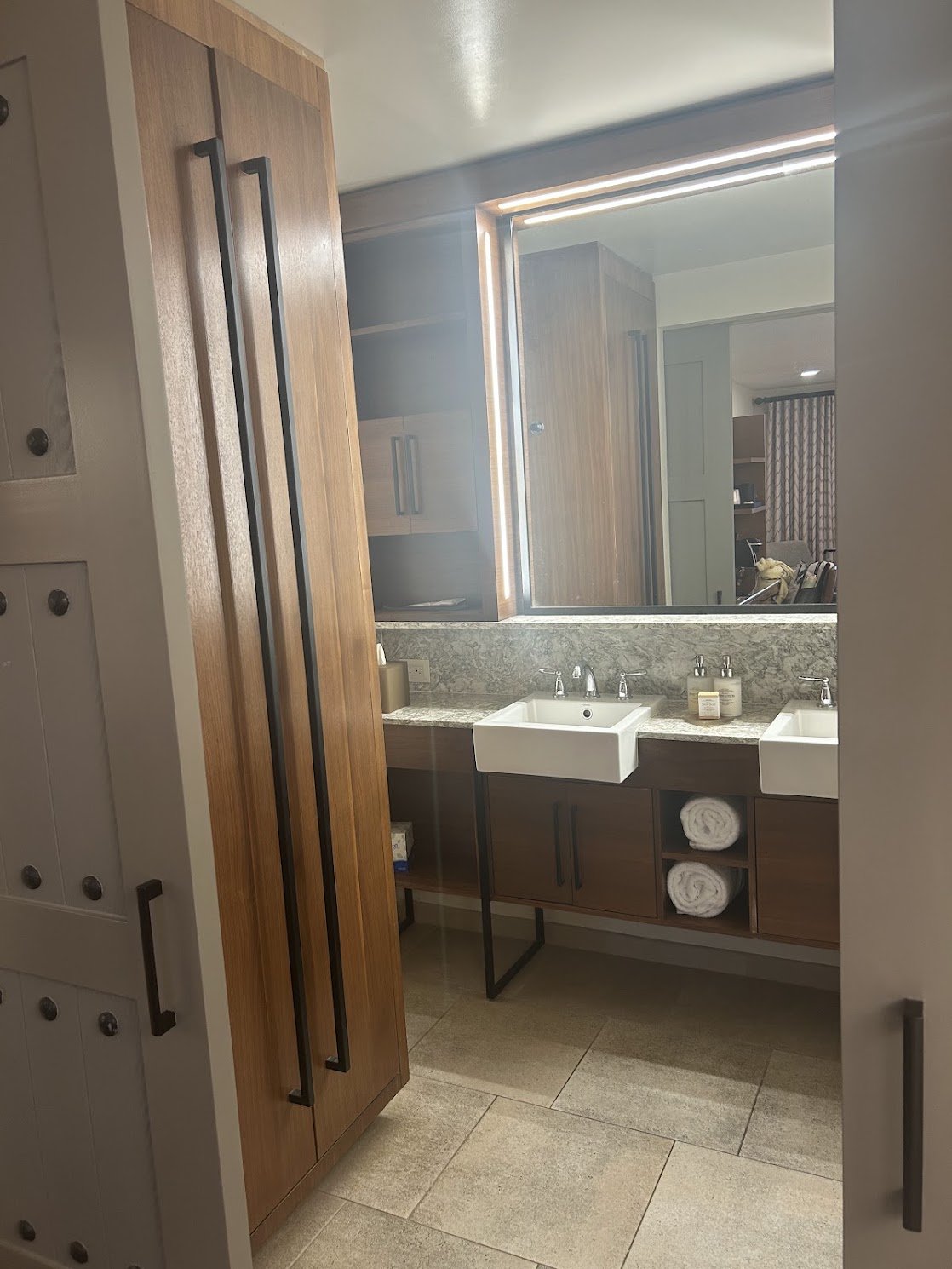 coronado bathroom.jpg