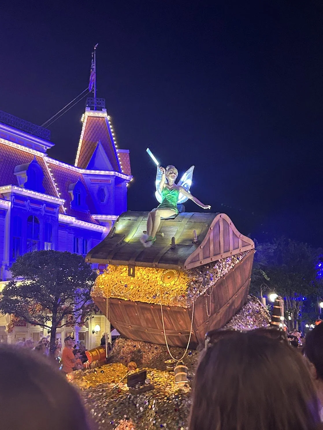 tink in the parade mnsshp.jpg