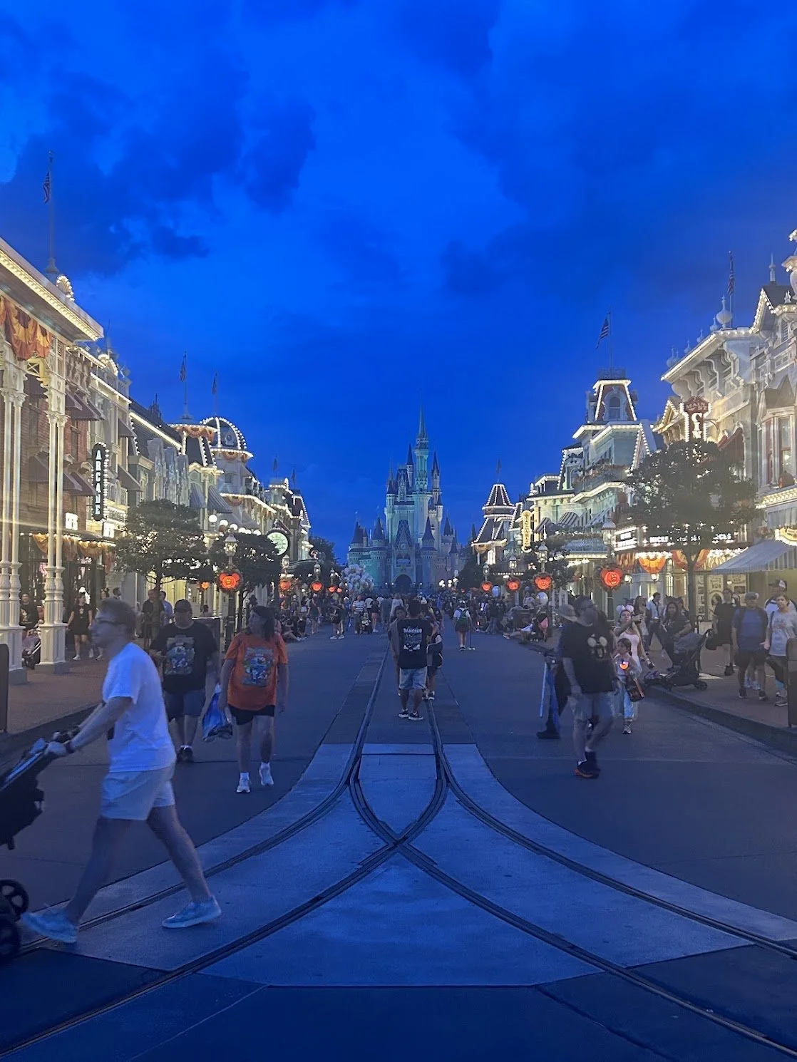 main street mnsshp.jpg