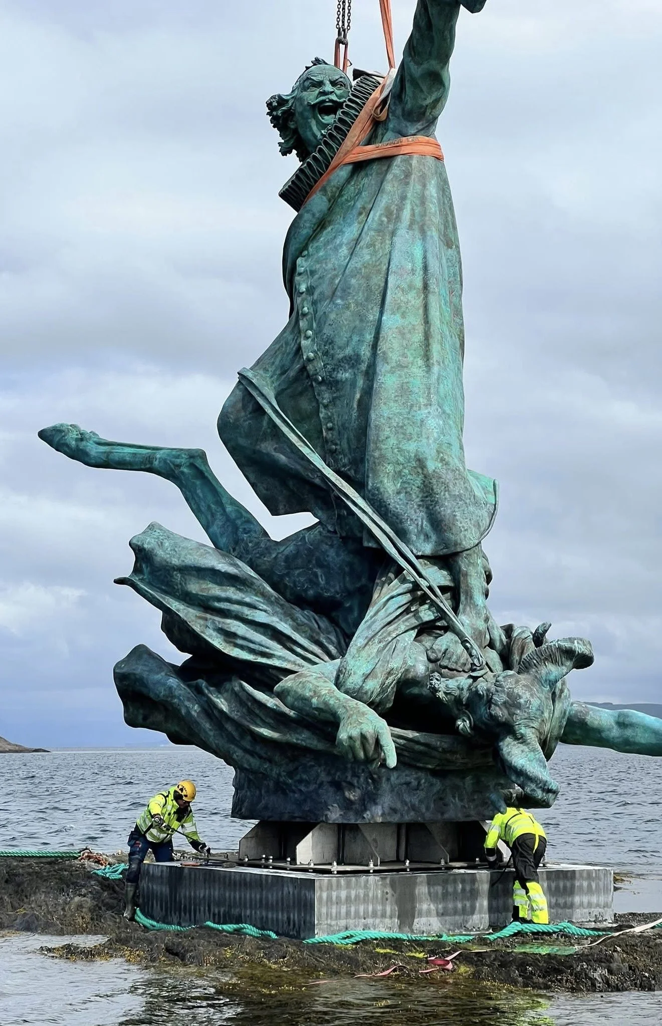 Petter Dass monumetet