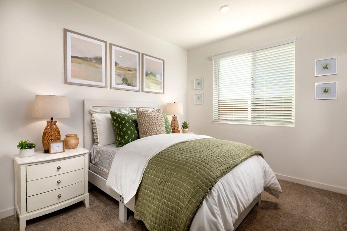 GS_Sagewind_Ranch_43539_Guest Bed.jpg