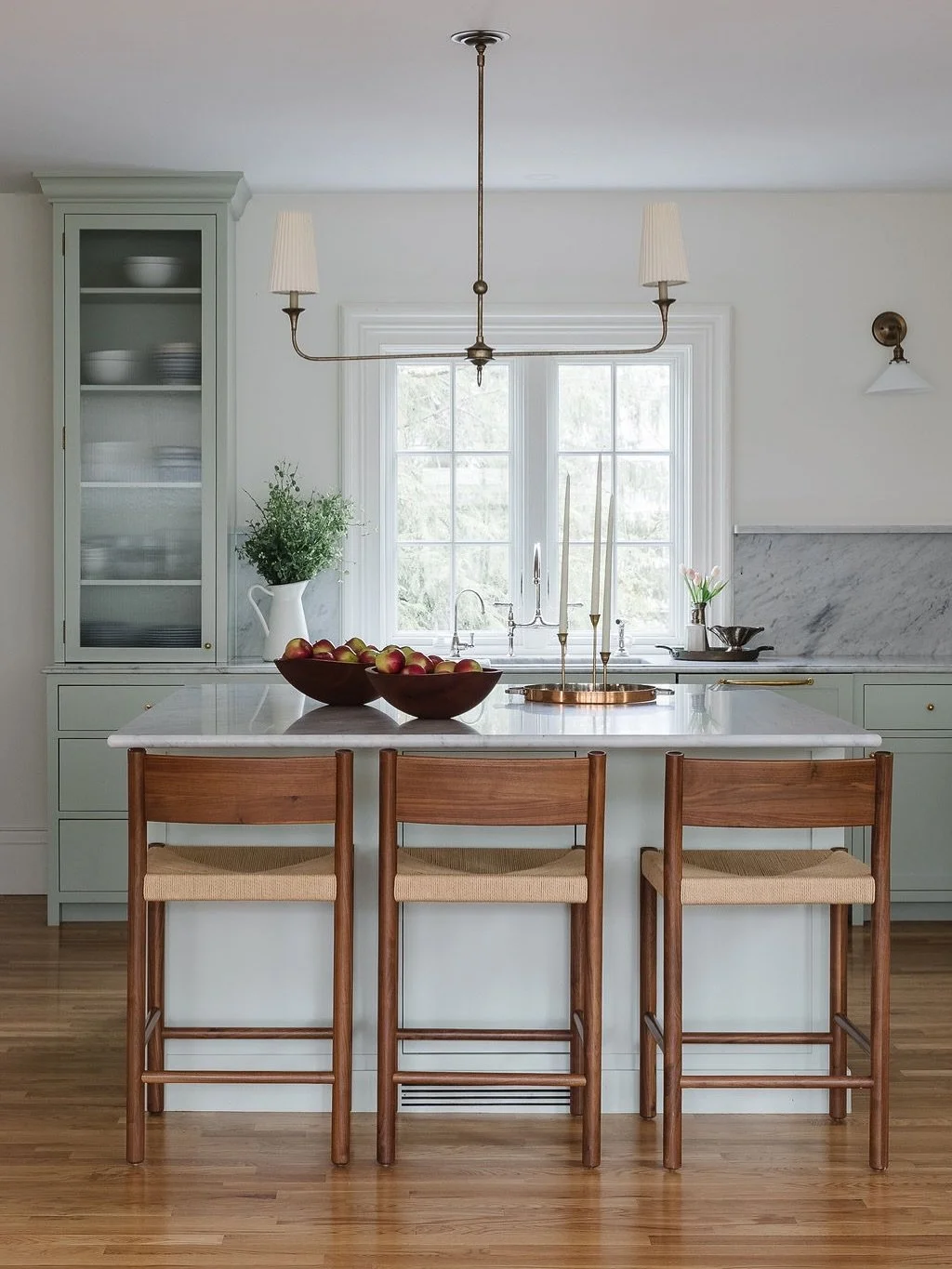Attention! Attention!  We designed yet ANOTHER gorgeous kitchen!  Do you remember our Pine Street project from WAY back when? Well we are FINALLY posting it, starting with the kitchen. To honor the historic nature of the home we kept with classic det