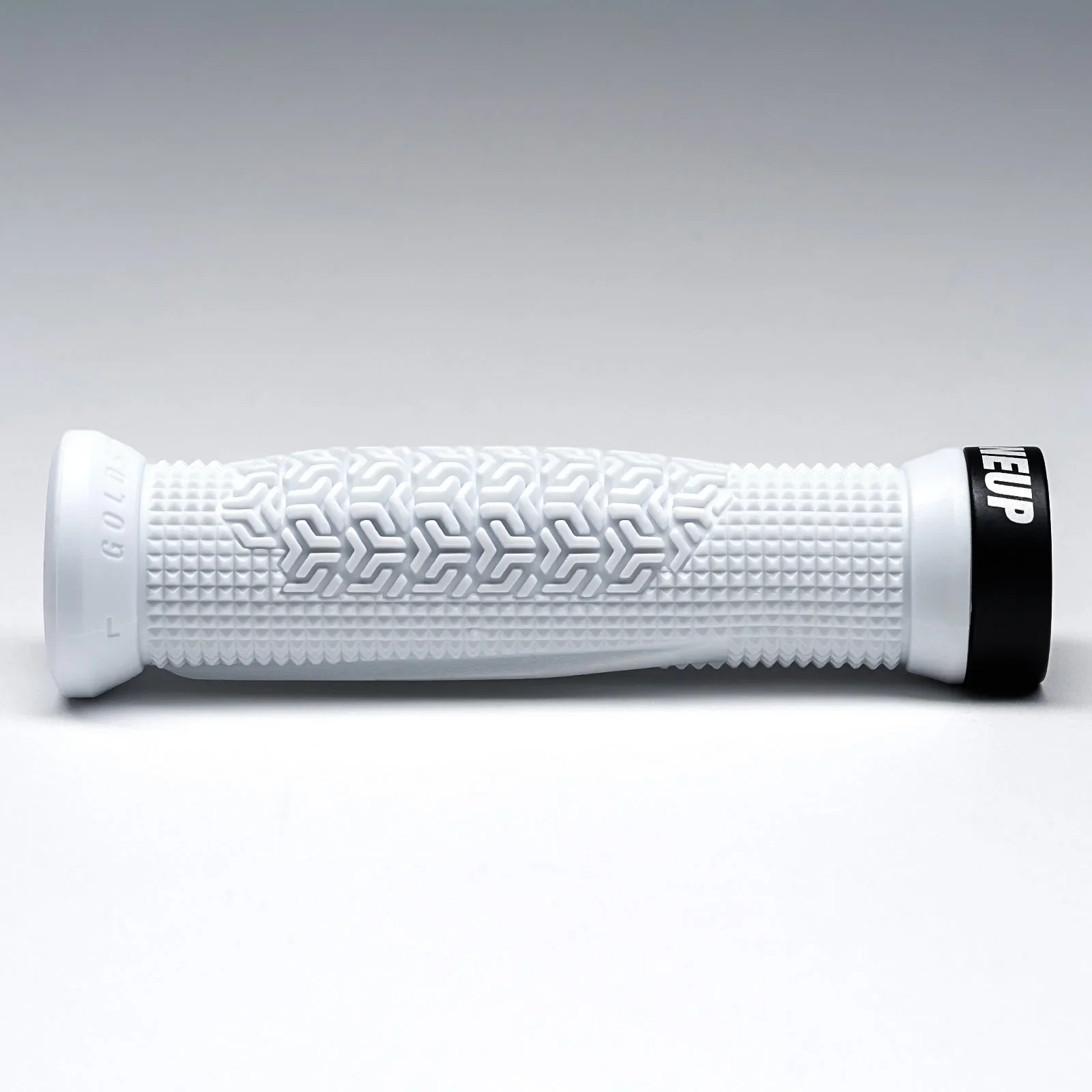OneUpComponents_GoldstoneGrips_2.webp