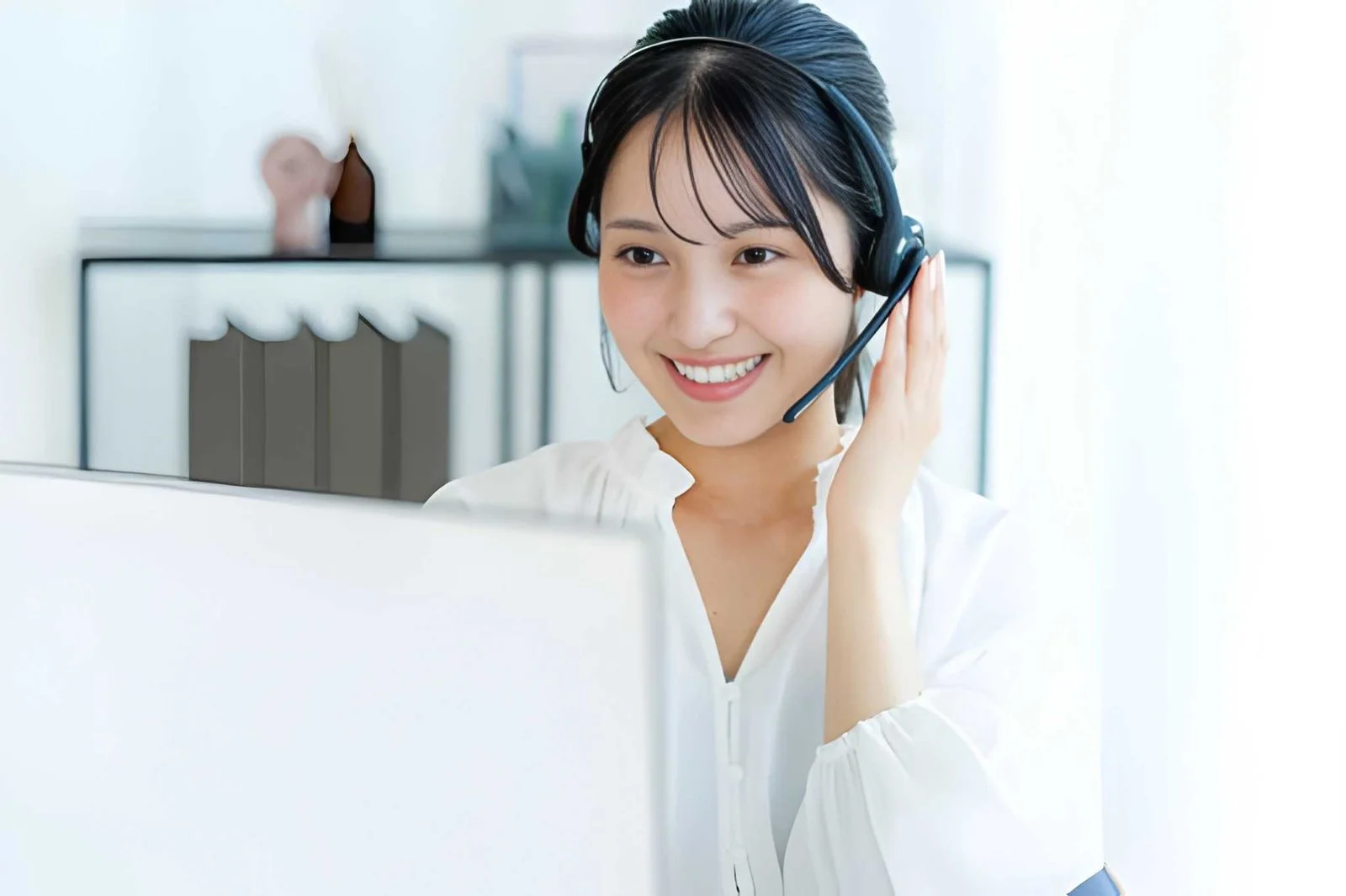 Connect with Experts at Abara Advisory Today