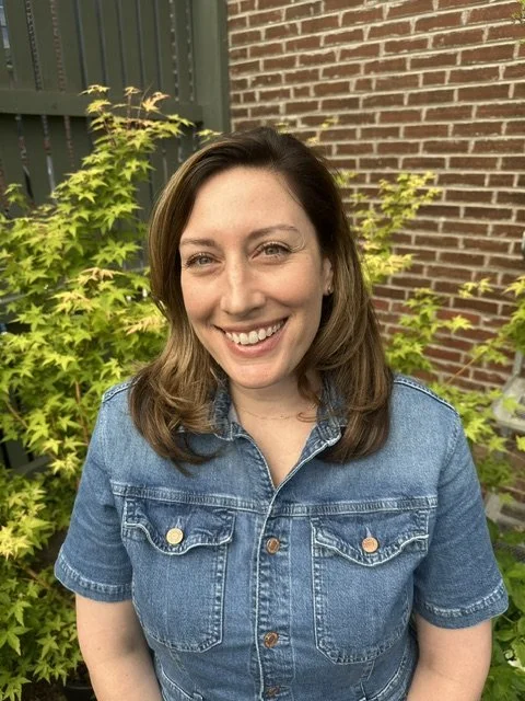 Picture of speech-language pathologist, Christa Payton, who specializes in language, literacy, and ADHD therapy for children in St. Louis