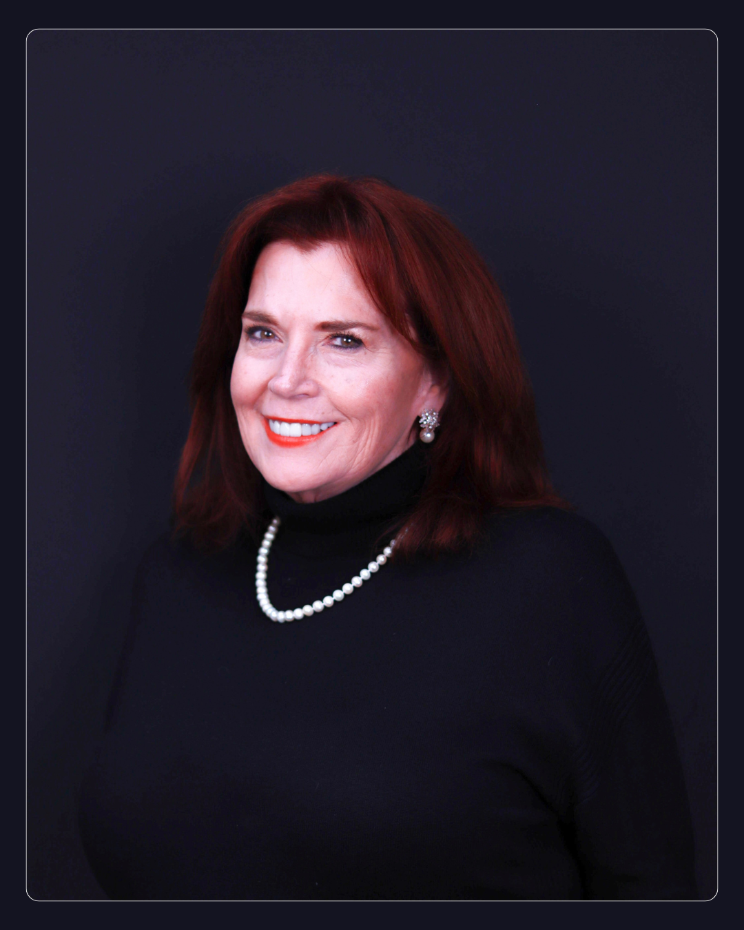 Ms Ann Portrait Social - 2.png