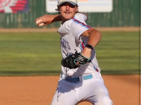 Former B.J. Crusenberry Makes USD Deaf National Team