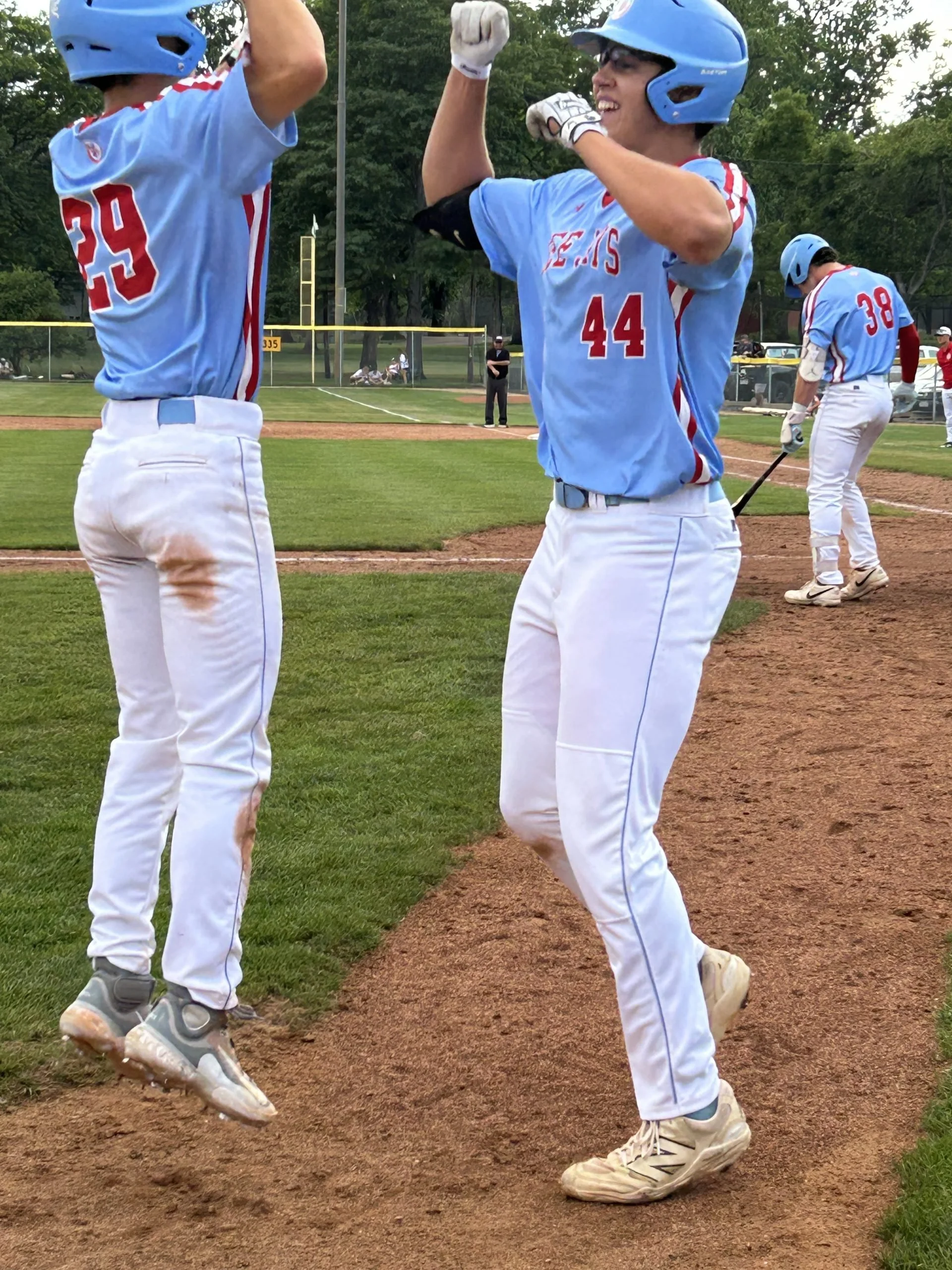 Bee Jays Bring the Bats in Win Over Foxes