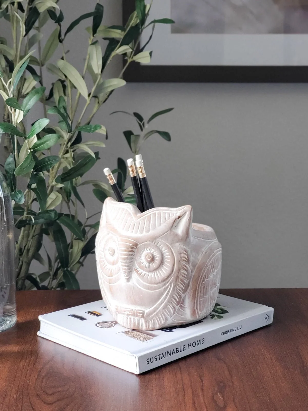 STY06_POT_TERRACOTTAPLANTER-HORNEDOWL.jpg