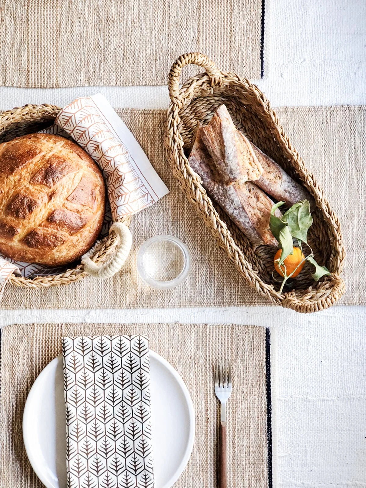 STY03_SAVARBREADBASKETWITHNATURALHANDLE-SETOF2.jpg