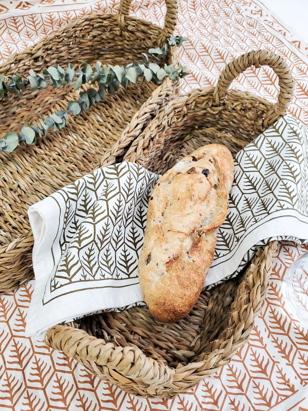 STY00_SAVARBREADBASKETWITHNATURALHANDLE-SETOF2.jpg