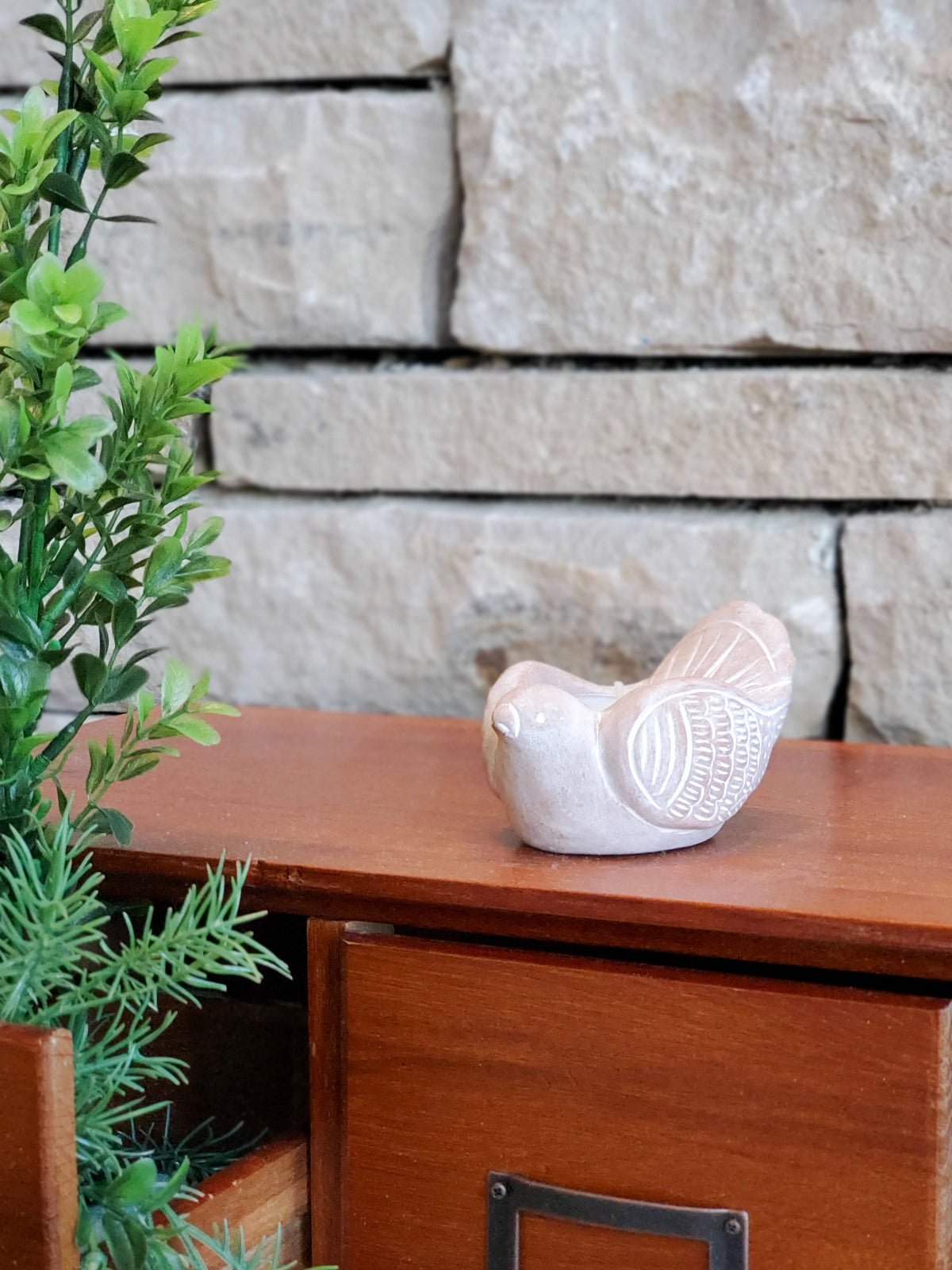 STY00_TERRACOTTACANDLEHOLDER-BIRD.jpg
